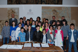 La Universidad de Salamanca entrega de los premios del concurso escolar de ideas “Investiga, conoce y cuida el agua”