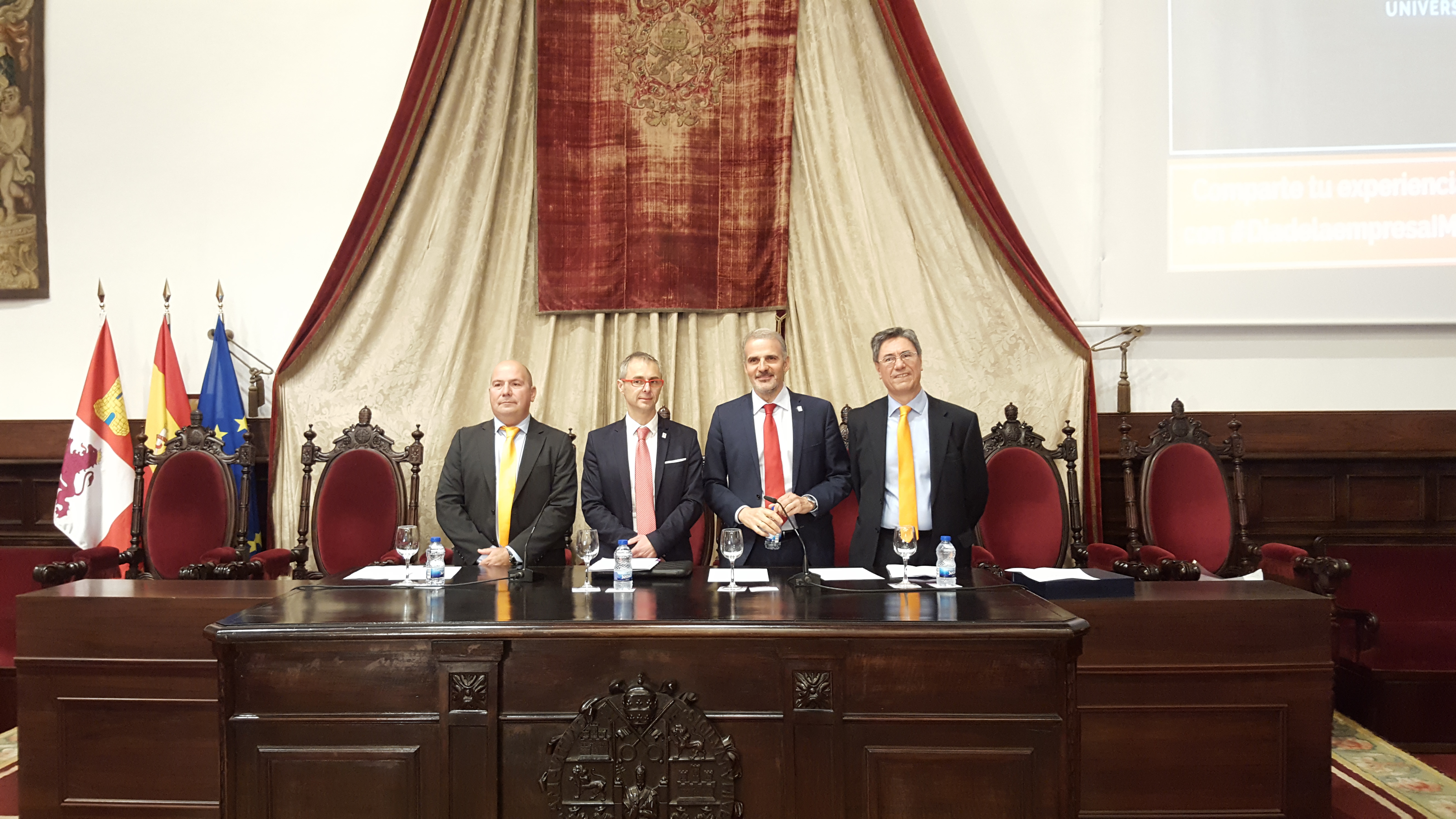 El rector de la Universidad de Salamanca preside en las Escuelas Mayores al acto del ‘III Día de la Empresa IME’