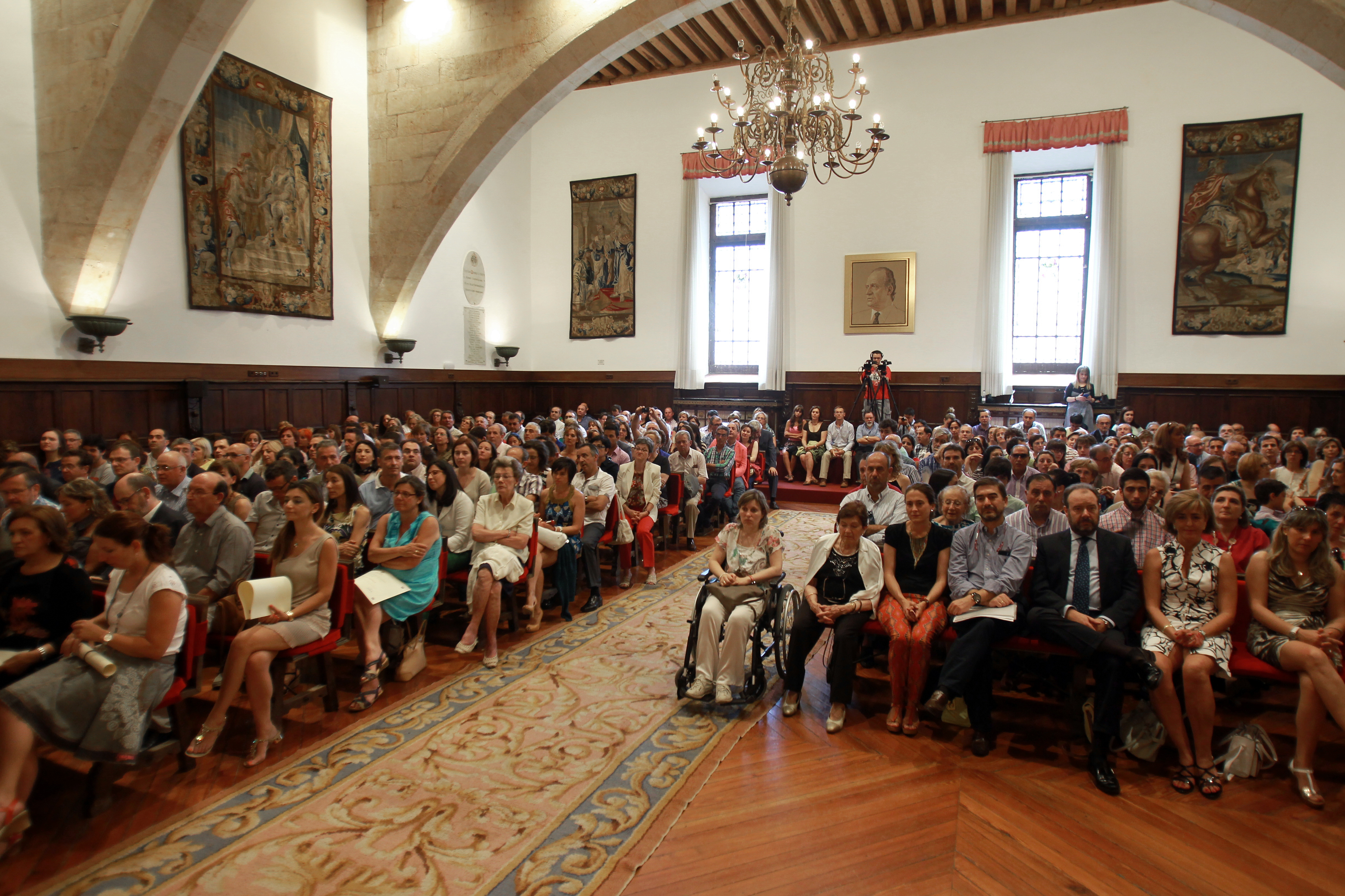 El rector entrega los Premios Acceso 2014 a los mejores estudiantes de Selectividad en la convocatoria de junio