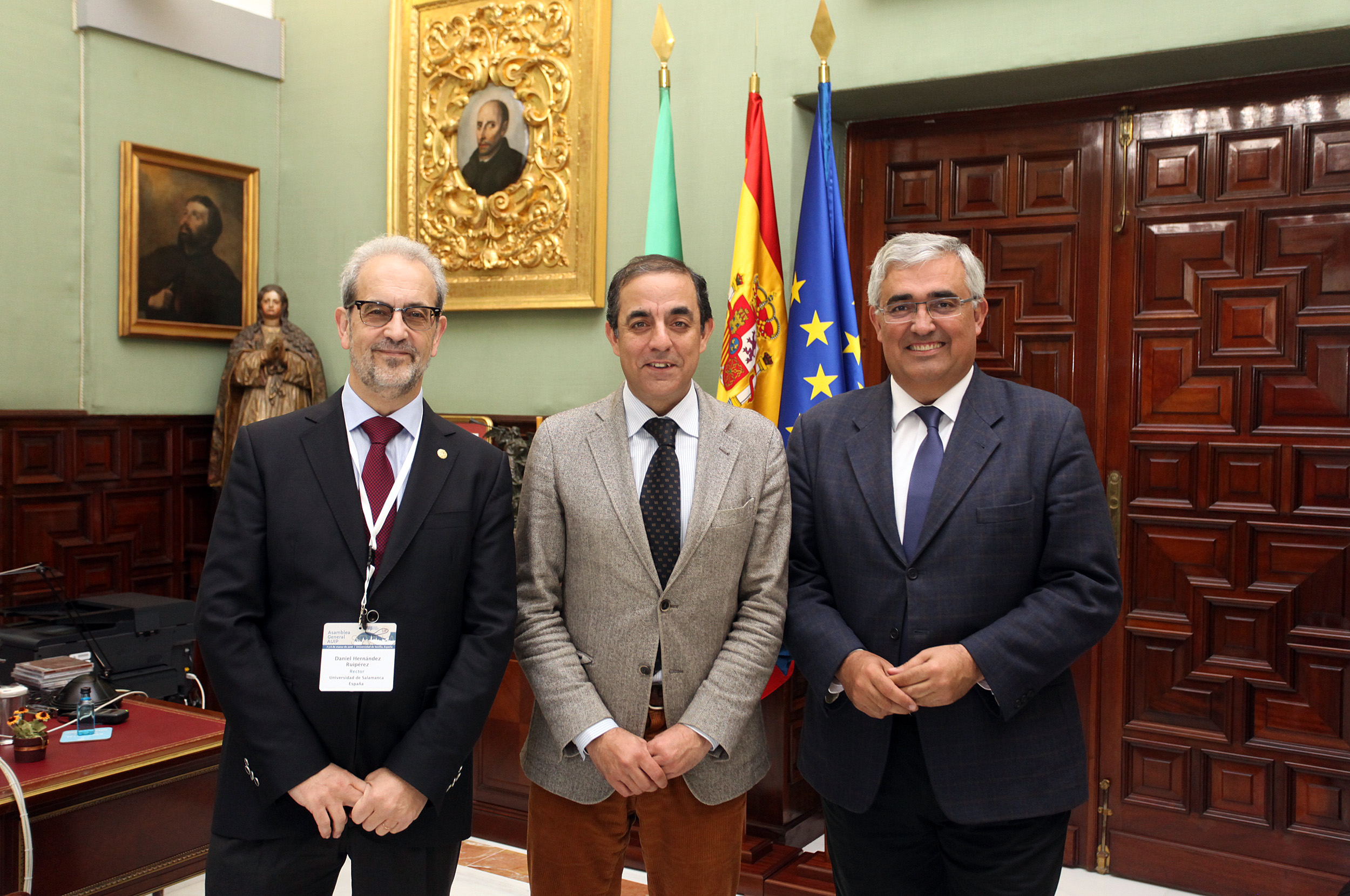 El rector de la Universidad de Salamanca asiste a la asamblea general de la Asociación Universitaria Iberoamericana de Posgrado 