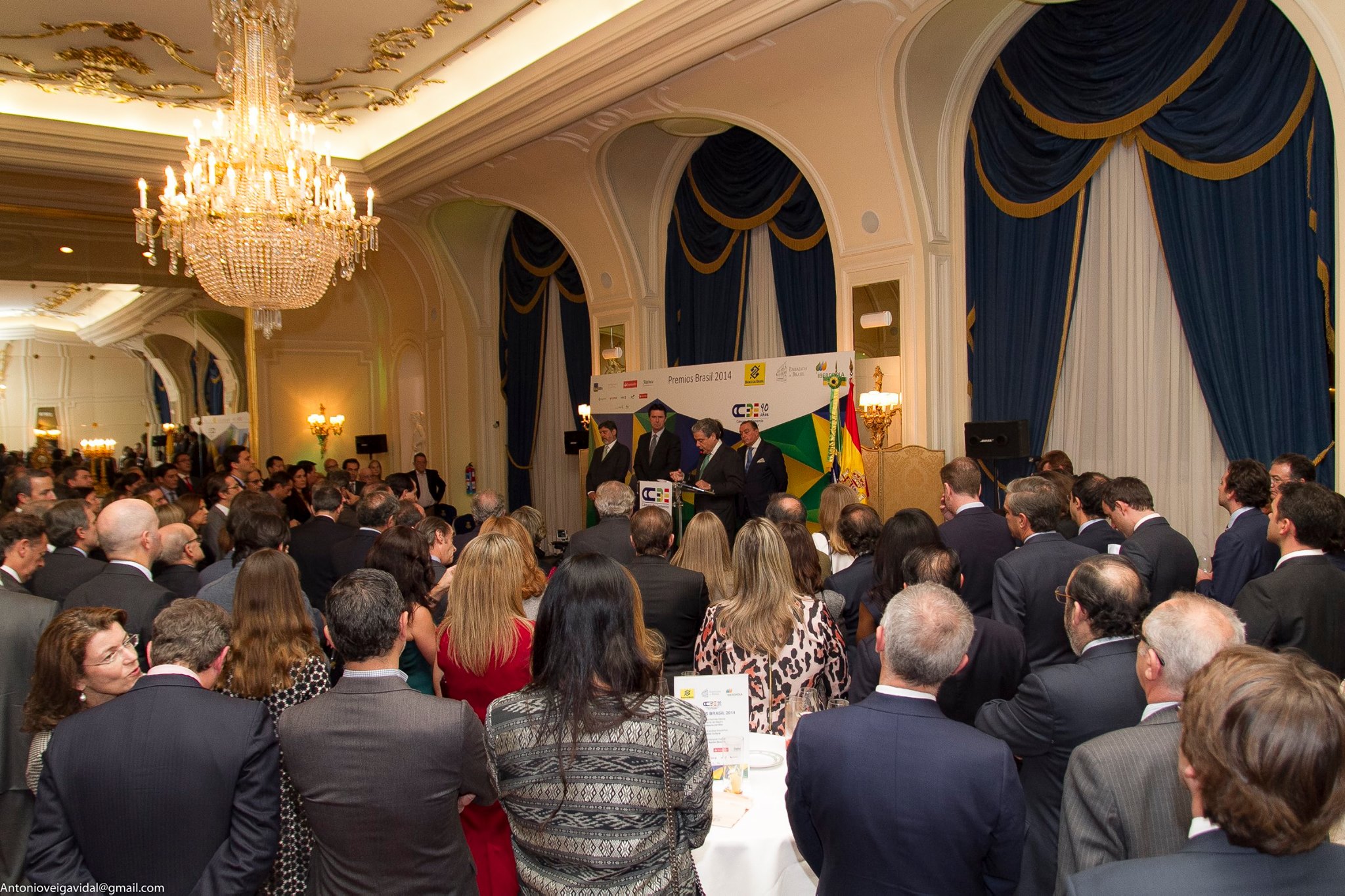 El Centro de Estudios Brasileños recibe el Premio Brasil 2014 en la categoría de mejor Acción Cultural