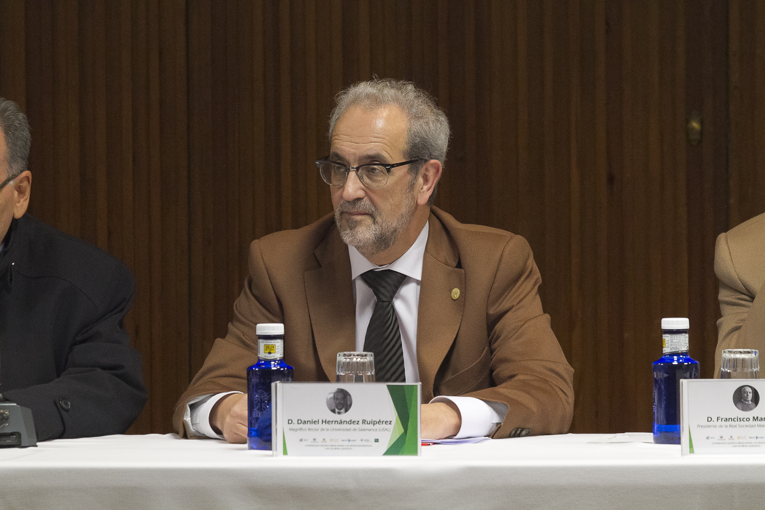 El rector, Daniel Hernández Ruipérez, participa en Madrid en la mesa redonda ‘La cooperación científica Brasil-España: las ciencias matemáticas’