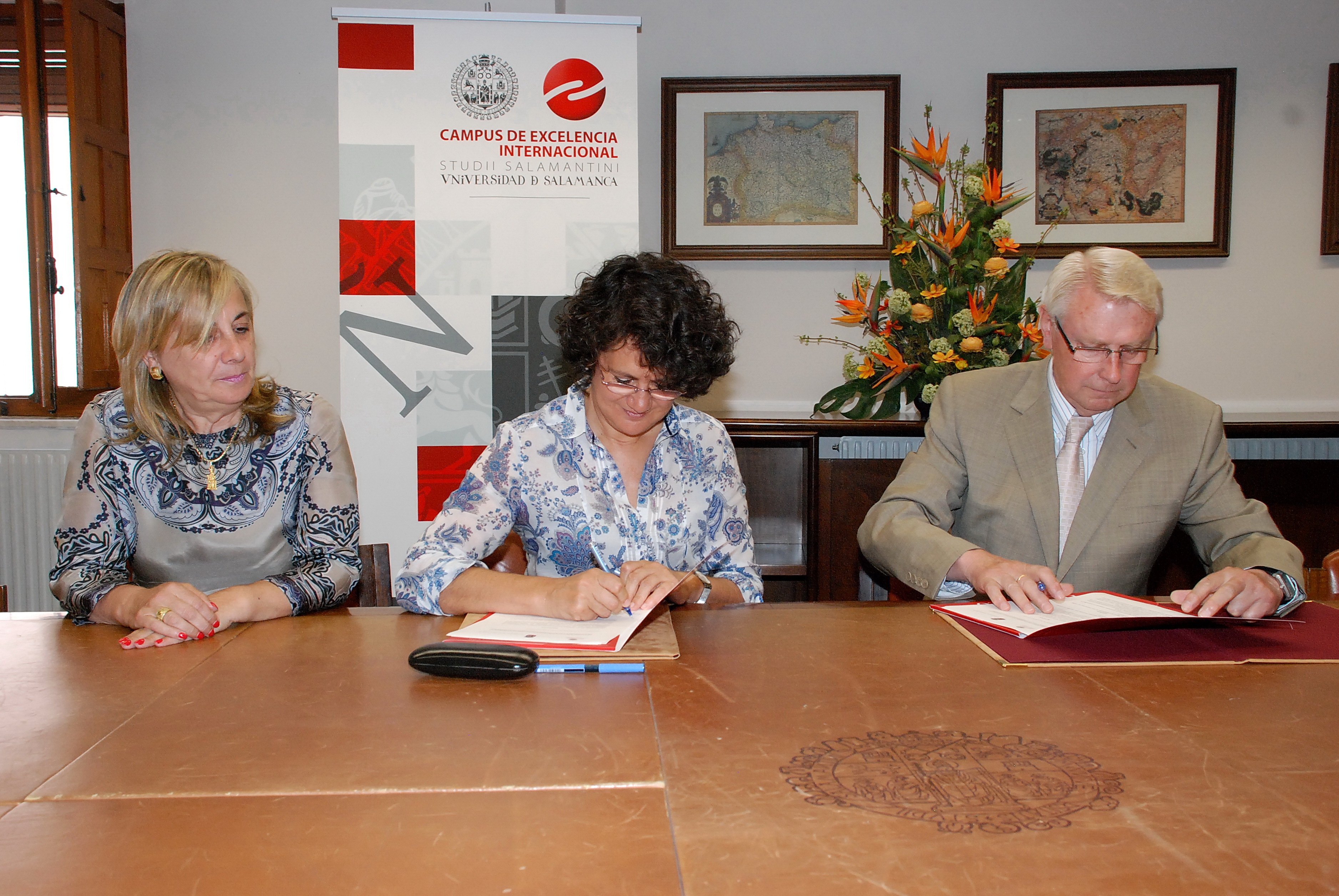 La Universidad de Salamanca y el Ayuntamiento de Alcañices suscriben un acuerdo de colaboración