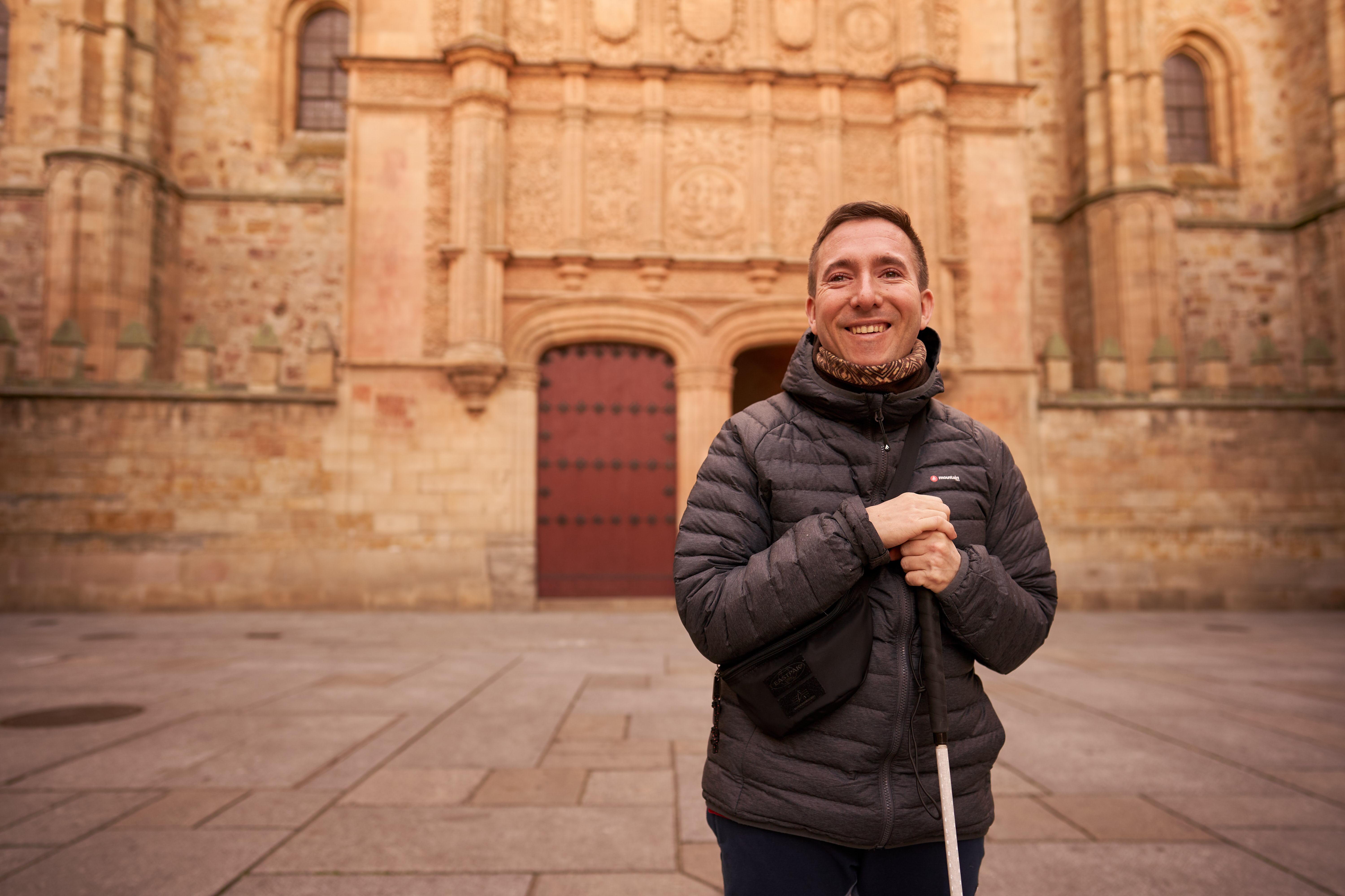 La Universidad de Salamanca acoge la defensa de tesis de un doctorando brasileño con discapacidad visual total