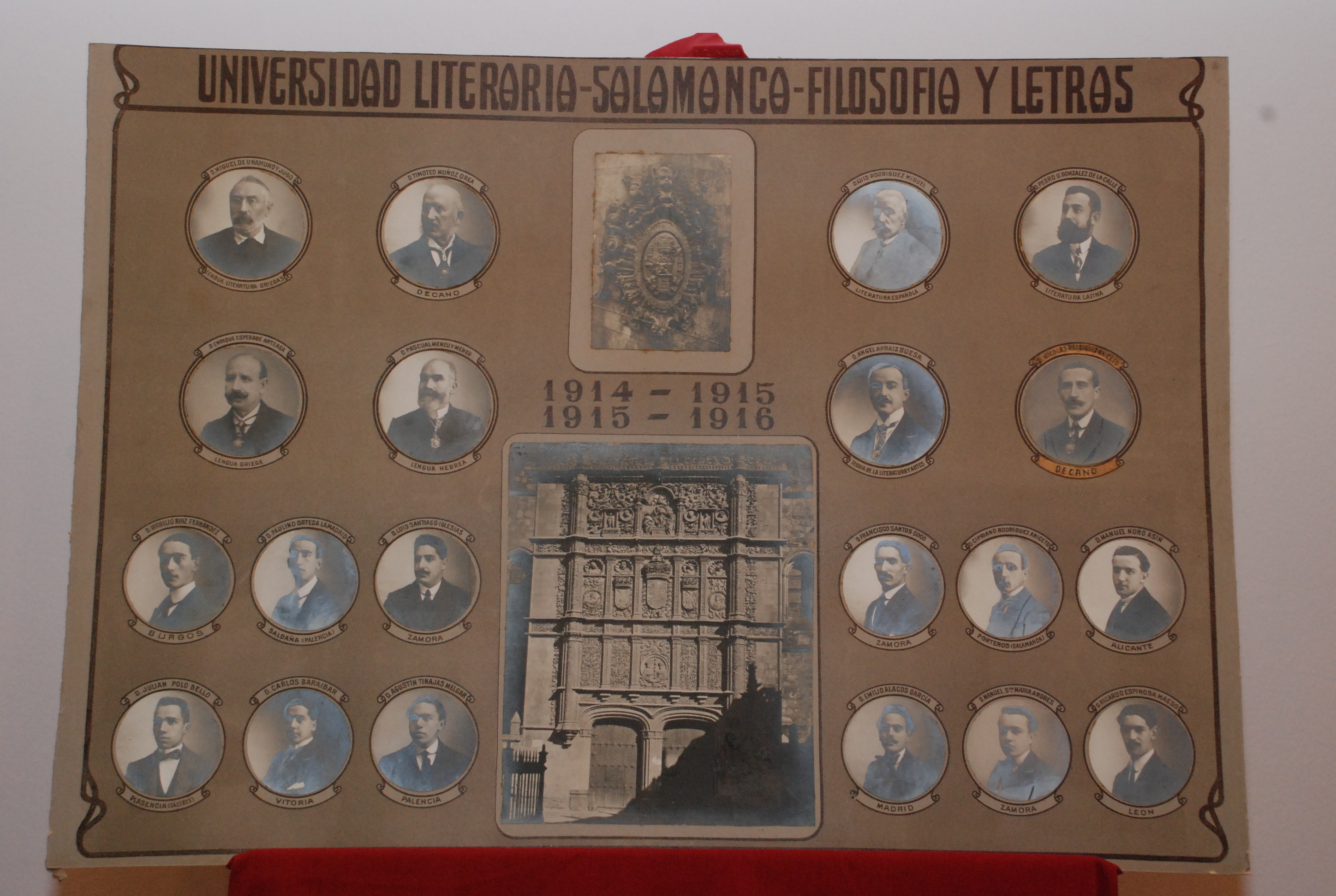 La Casa Museo Unamuno recibe una orla universitaria de principios del siglo XX en la que figura Miguel de Unamuno