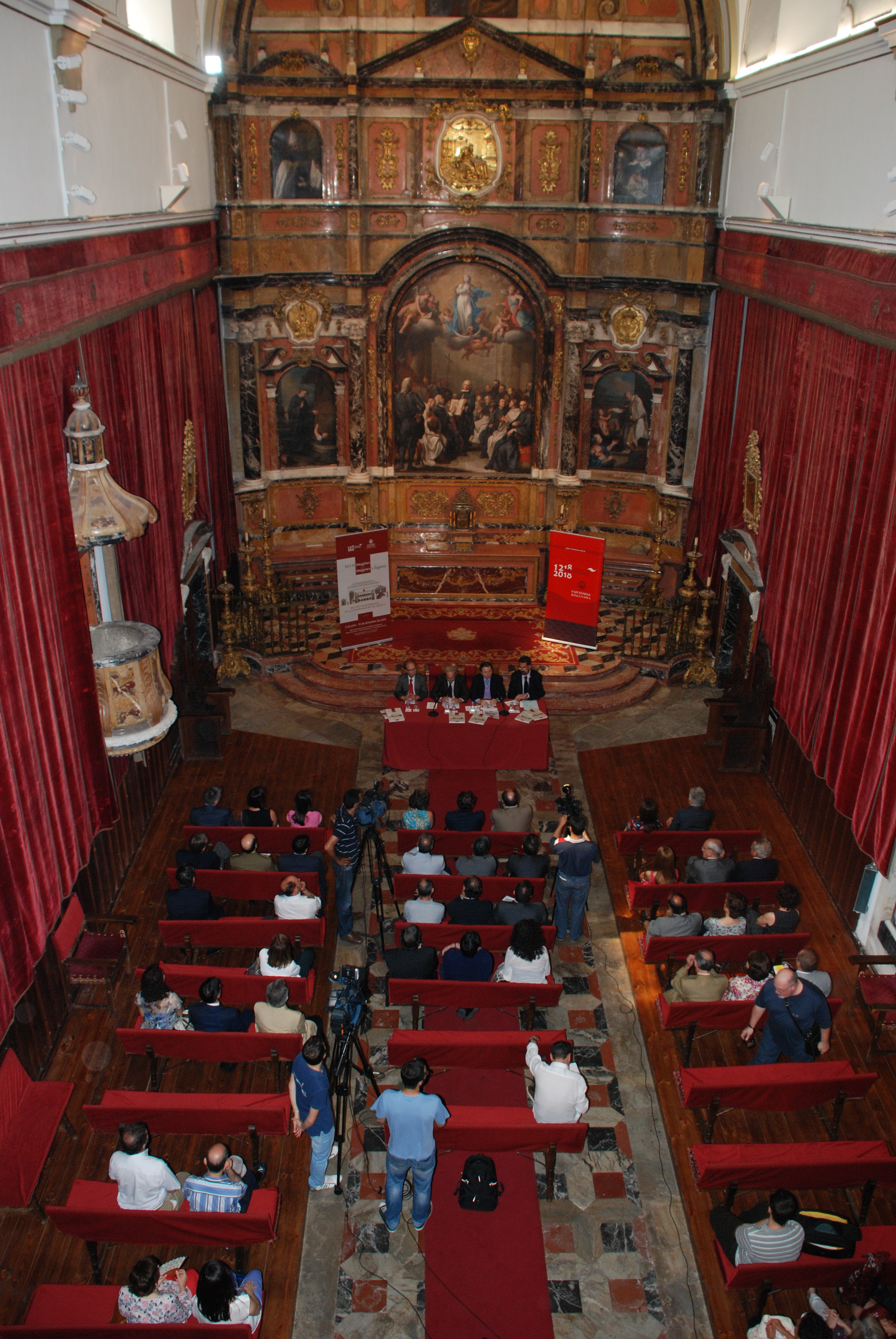 La muestra ‘Loci et imagines / Lugares e imágenes’ redescubre el rico patrimonio artístico de la Universidad de Salamanca