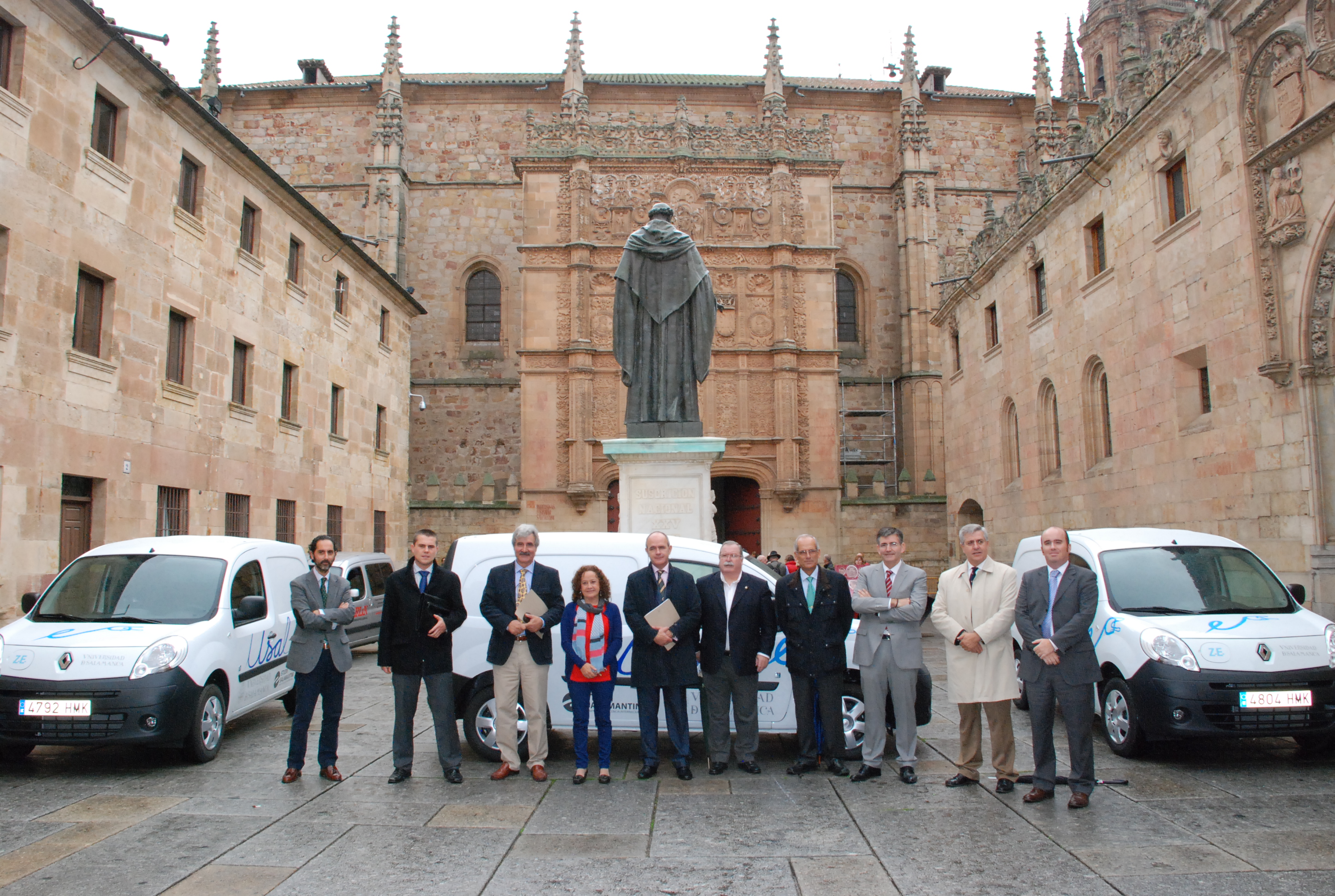 La Universidad de Salamanca implanta una flota de cinco furgonetas eléctricas
