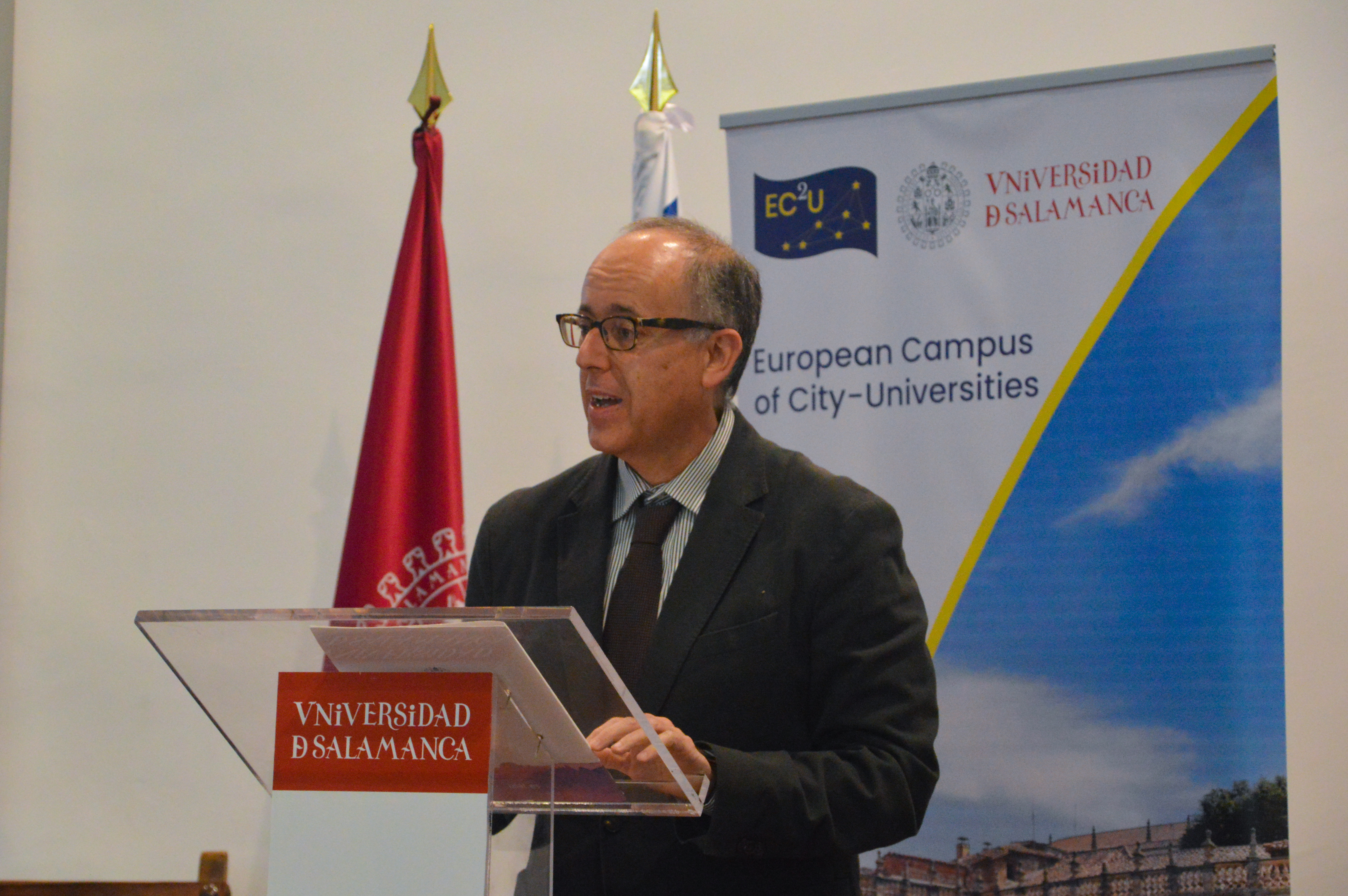 La USAL y una delegación de la Universidad Alexandru Ioan Cuza de Iasi potencian nuevas líneas de investigación en el ámbito de las Ciencias Sociales y Humanidades