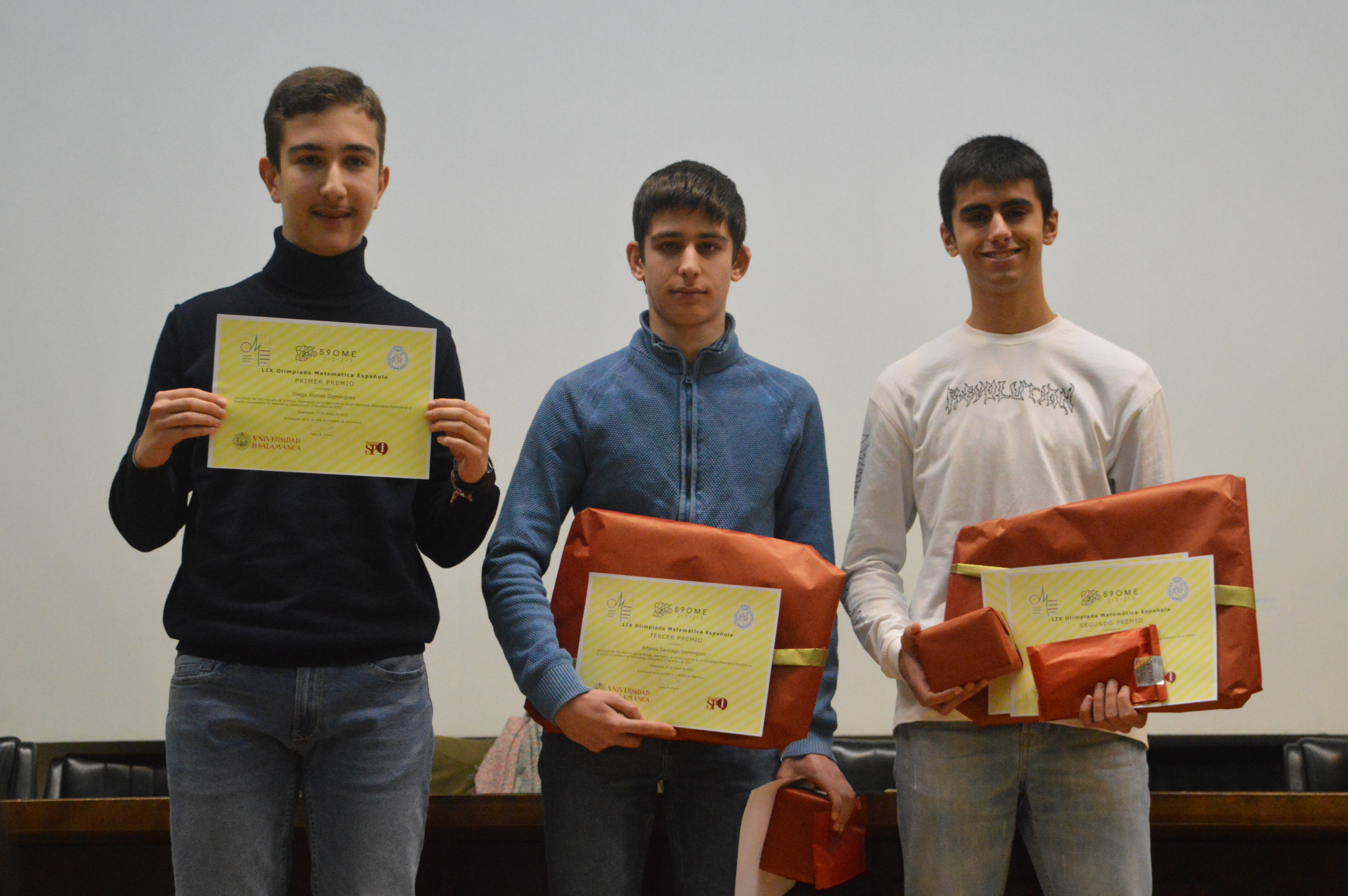 La Universidad de Salamanca entrega los premios de la fase local de la Olimpiada de Matemáticas