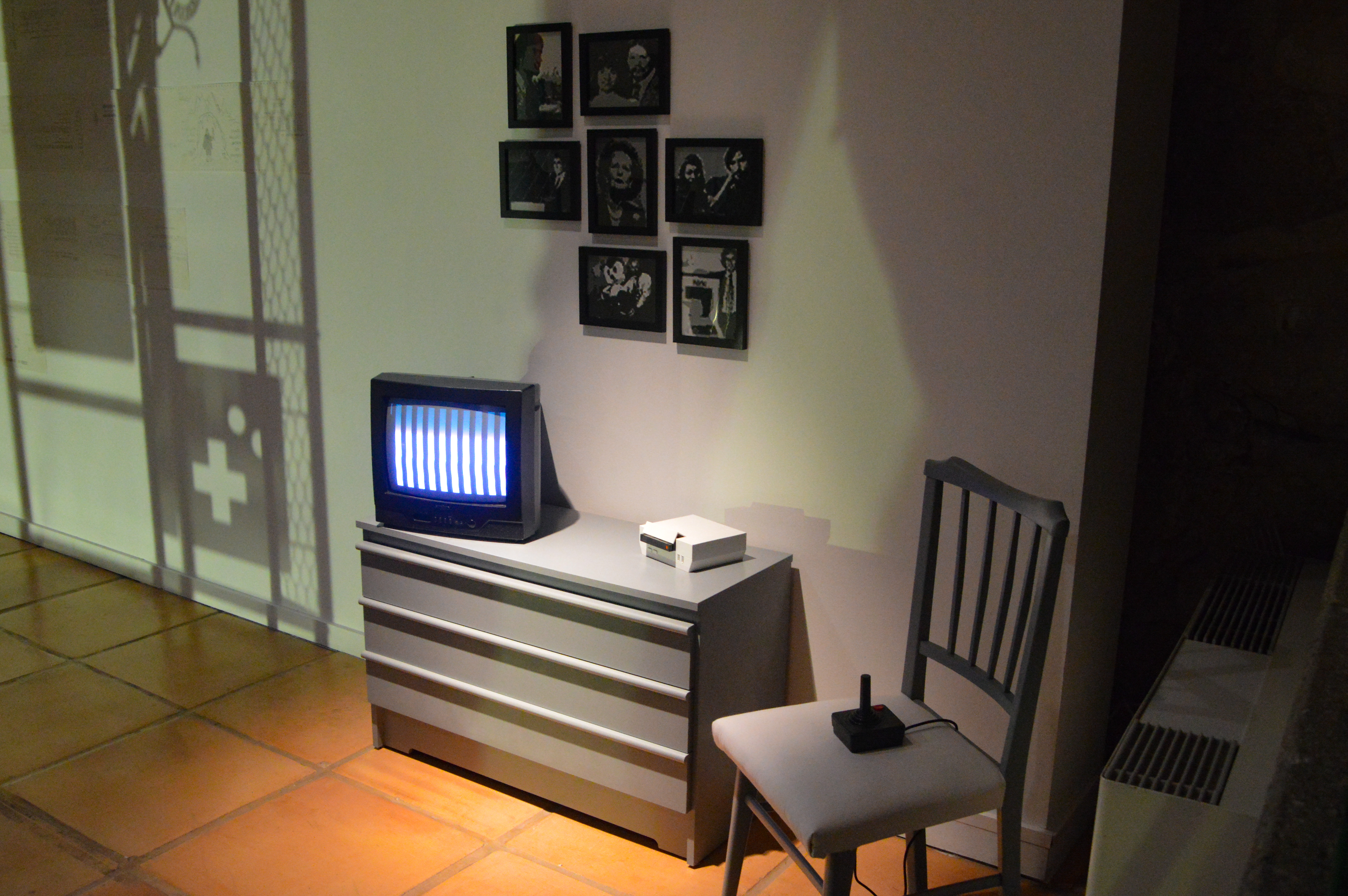 El artista Javier González Añíbarro reflexiona sobre el mundo de los videojuegos en la exposición ‘Meta-proyecciones’