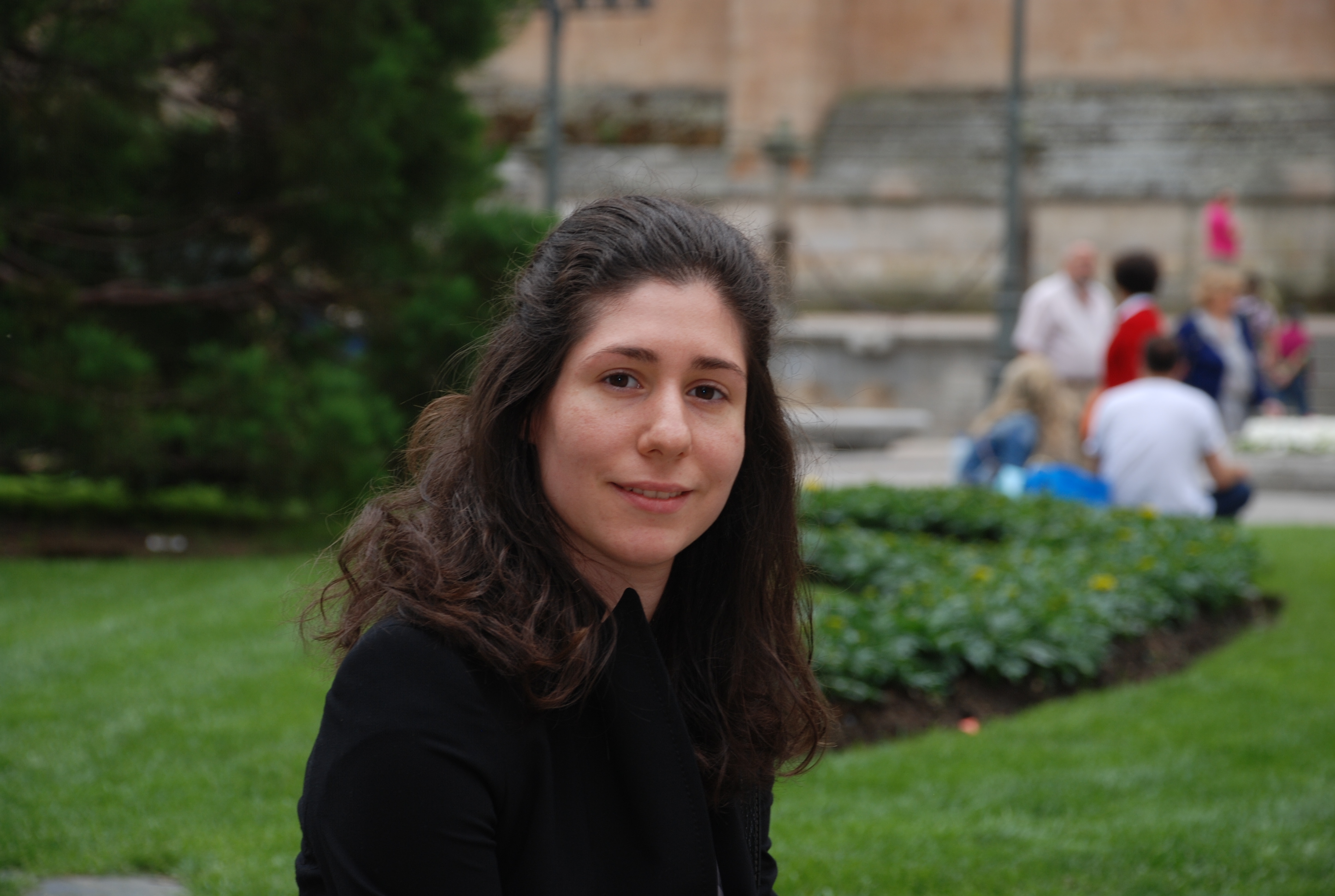 La estudiante Alicia García Adames recibe el XV Premio Andreu Febrer de Traducción Literaria