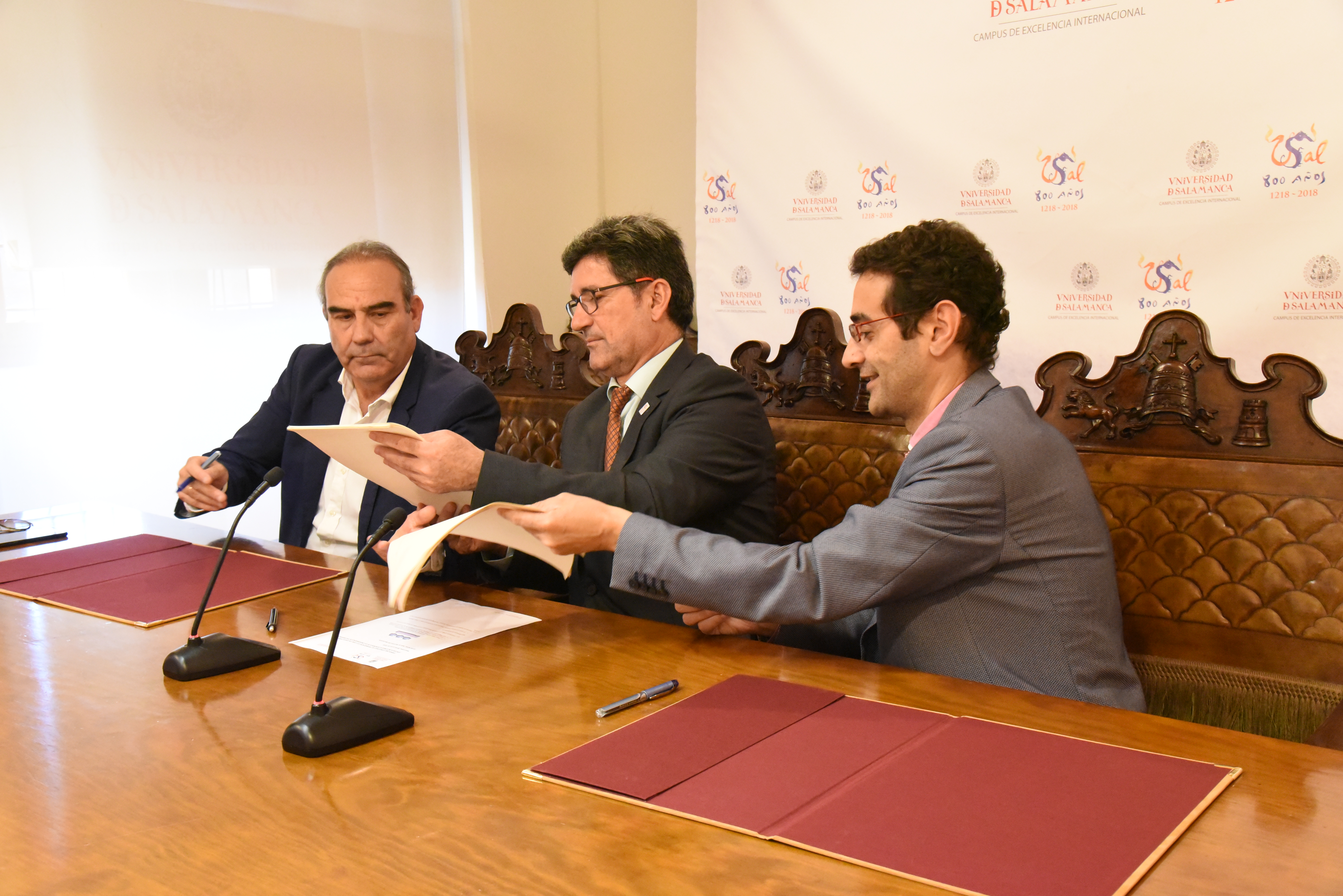 La Universidad de Salamanca firma una nueva franquicia de ELE USAL en Gran Canaria 