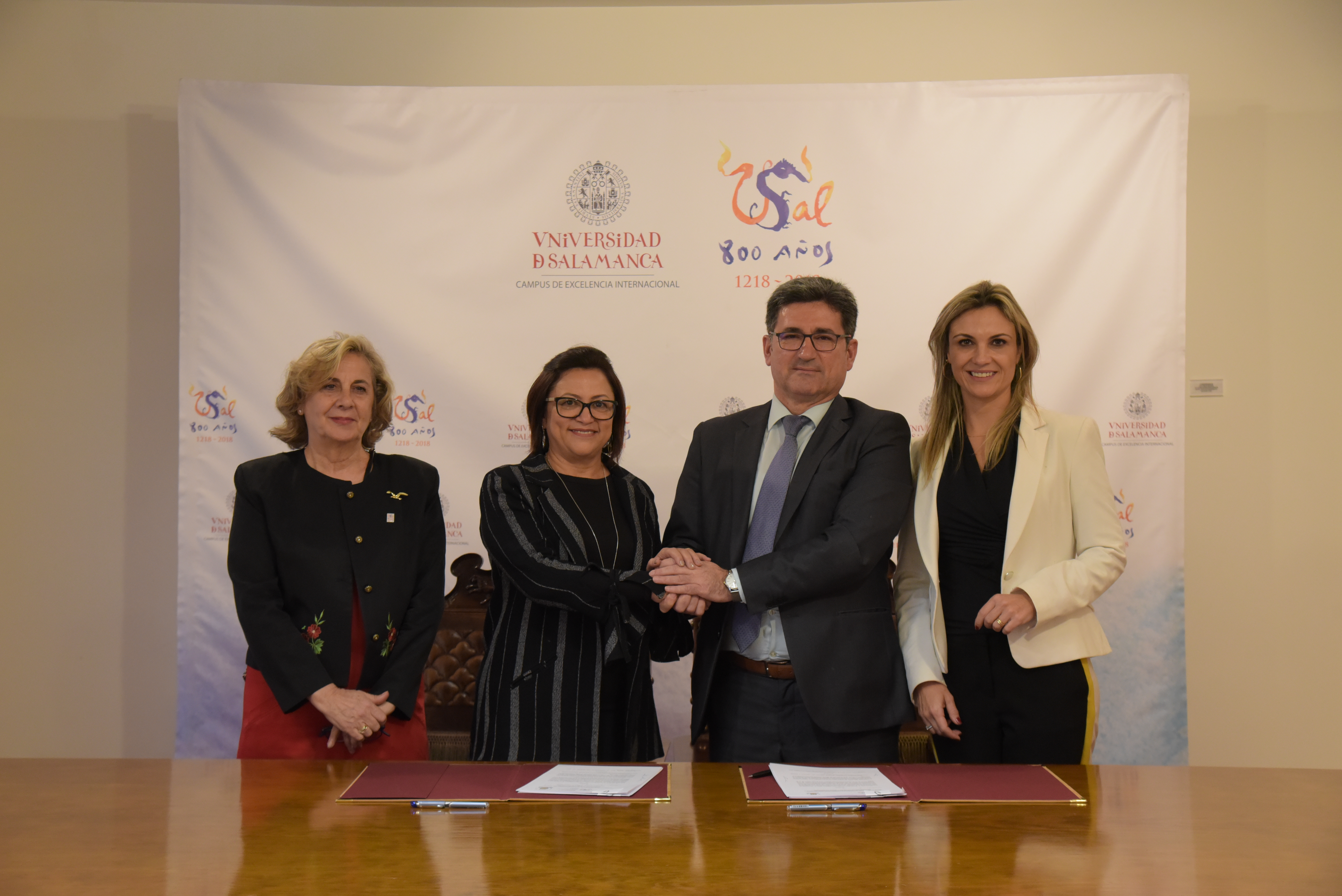 La Universidad de Salamanca suscribe dos convenios de colaboración con la Universidad Nacional Federico Villareal y la Universidad Estadual do Norte de Paraná  