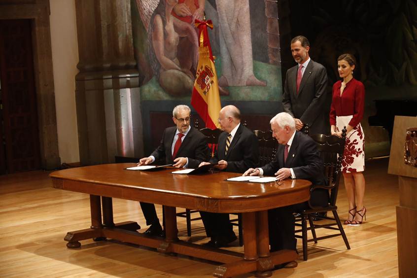 Los Reyes de España presiden la presentación del nuevo certificado electrónico de evaluación del español y la firma del protocolo de actividades iniciales