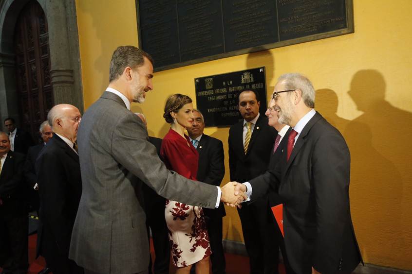 Los Reyes de España presiden la presentación del nuevo certificado electrónico de evaluación del español y la firma del protocolo de actividades iniciales