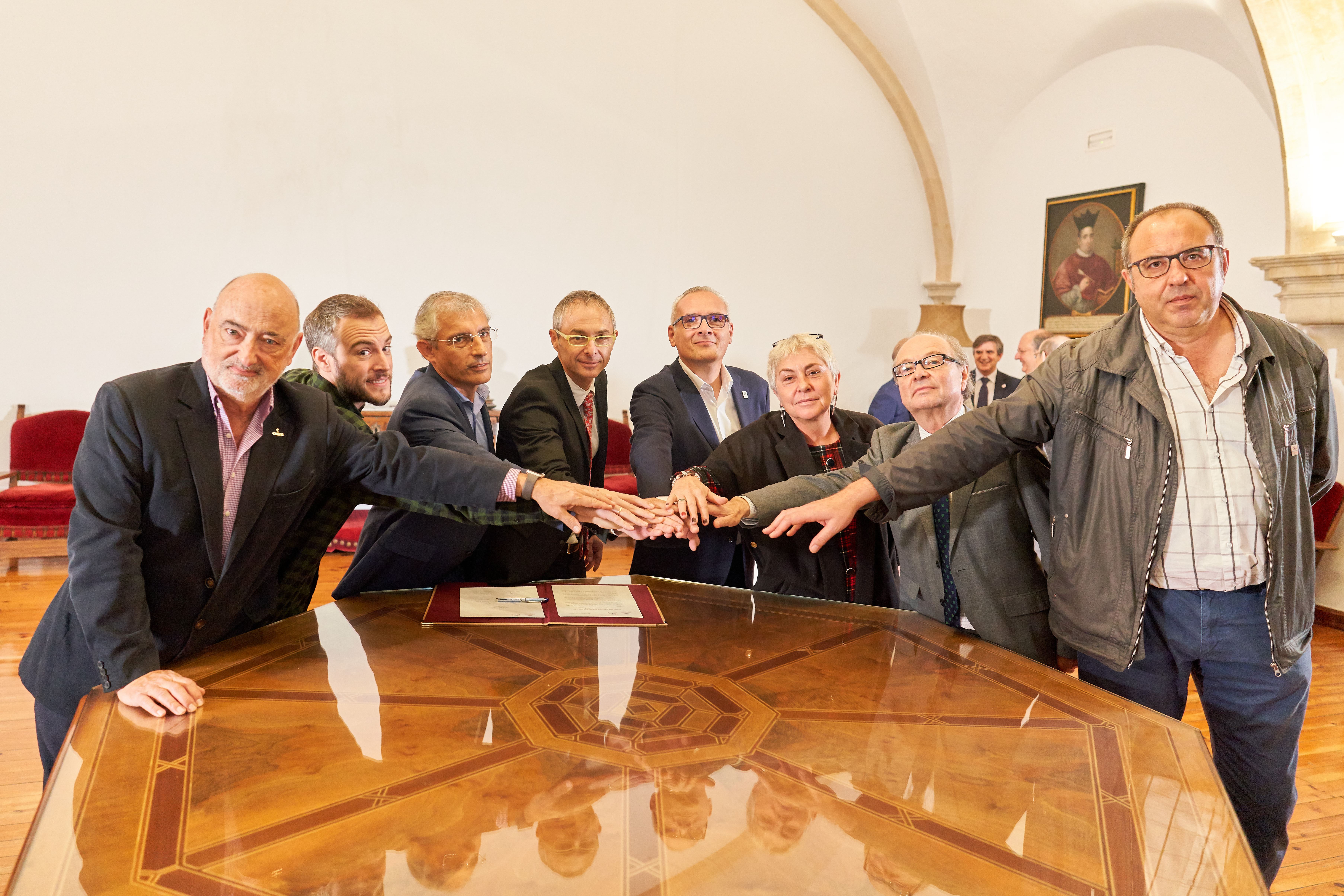 La Universidad de Salamanca firma el primer acuerdo sobre derechos de representación sindical con CCOO, CSIF, STECYL, UGT, CESM y CIBIA