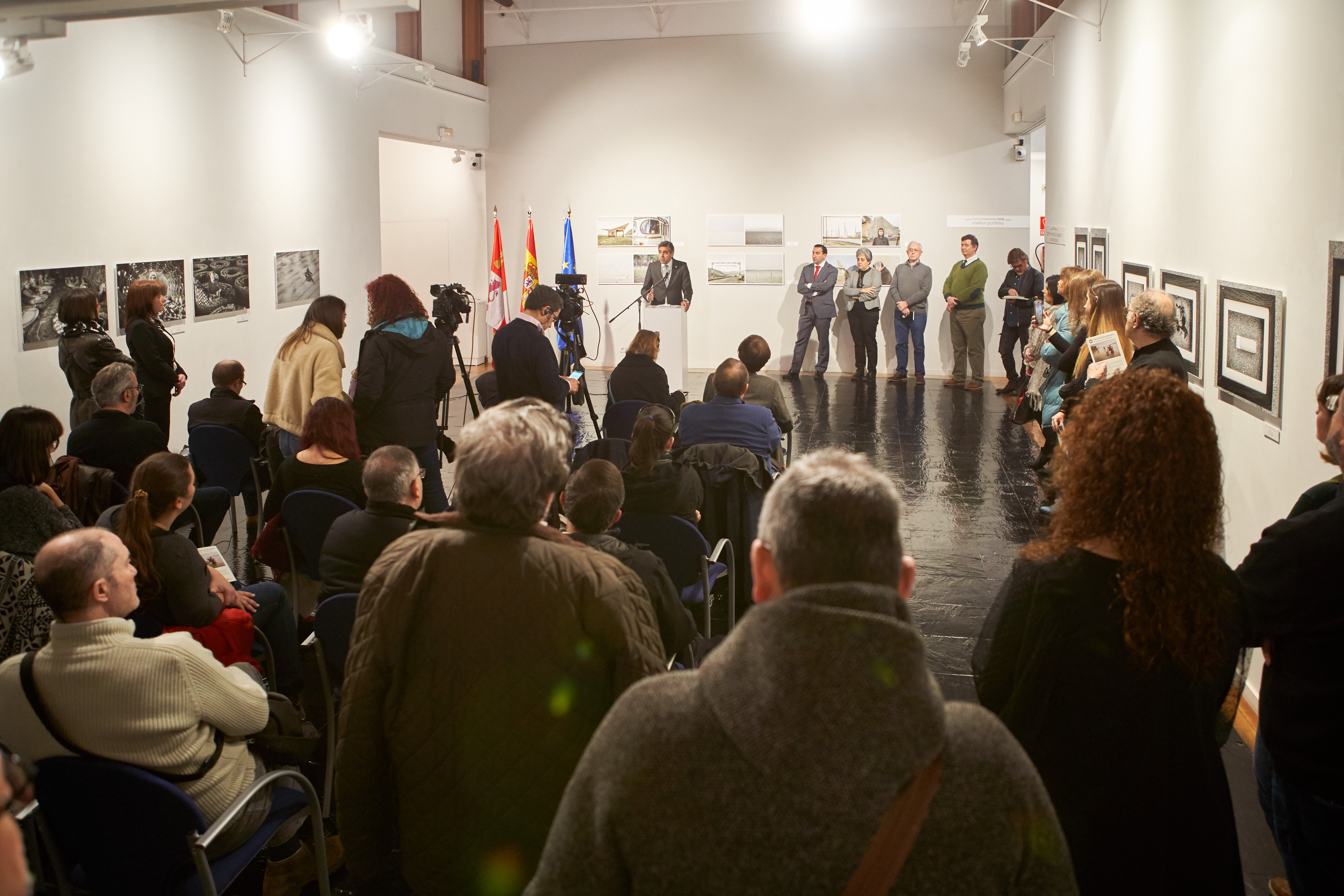 La Universidad de Salamanca y la Junta de Castilla y León muestran las fotografías ganadoras del concurso ‘Transversalidades. Fotografía sin fronteras’