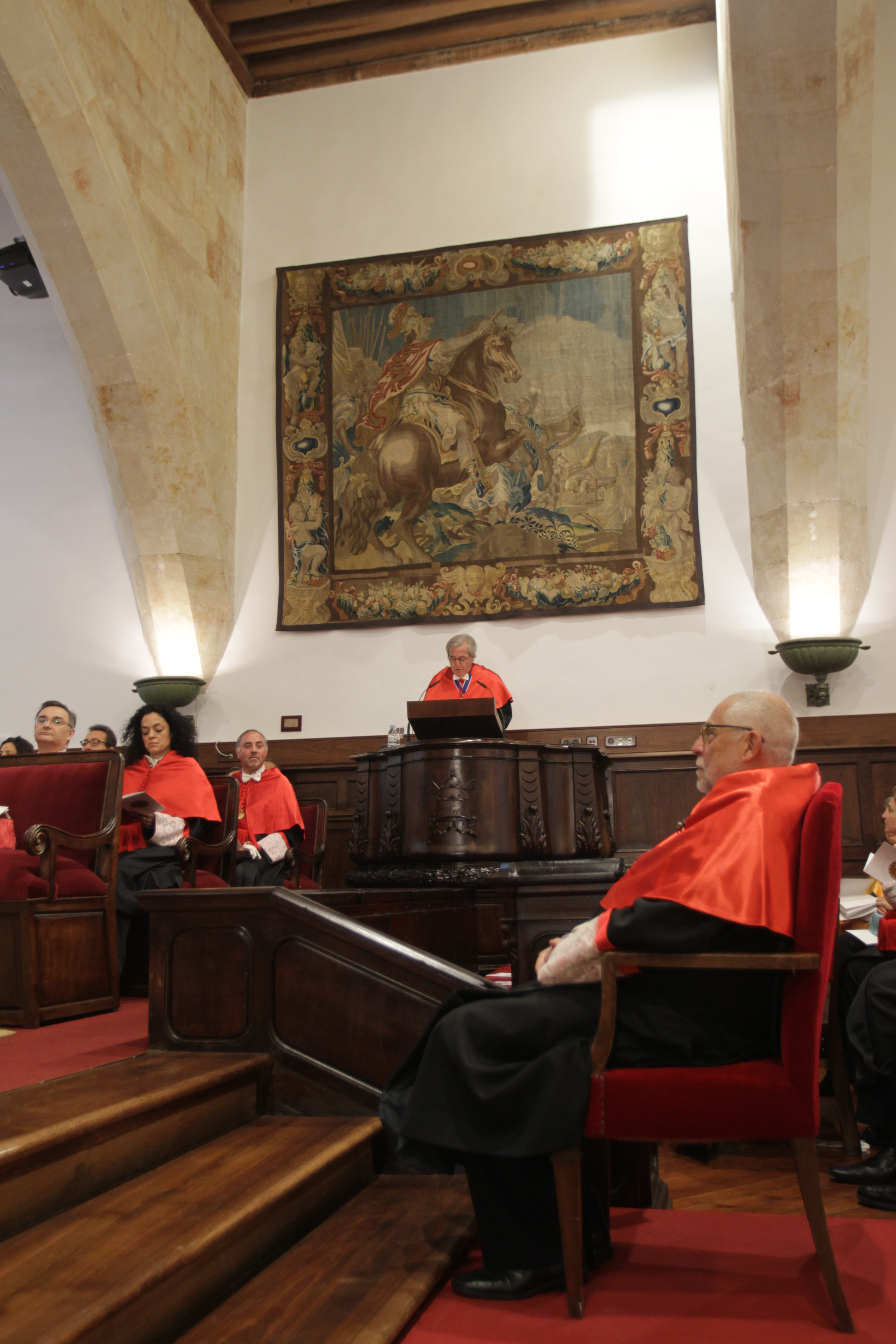 La Universidad de Salamanca nombra doctor honoris causa al catedrático de Derecho Penal Francisco Muñoz Conde