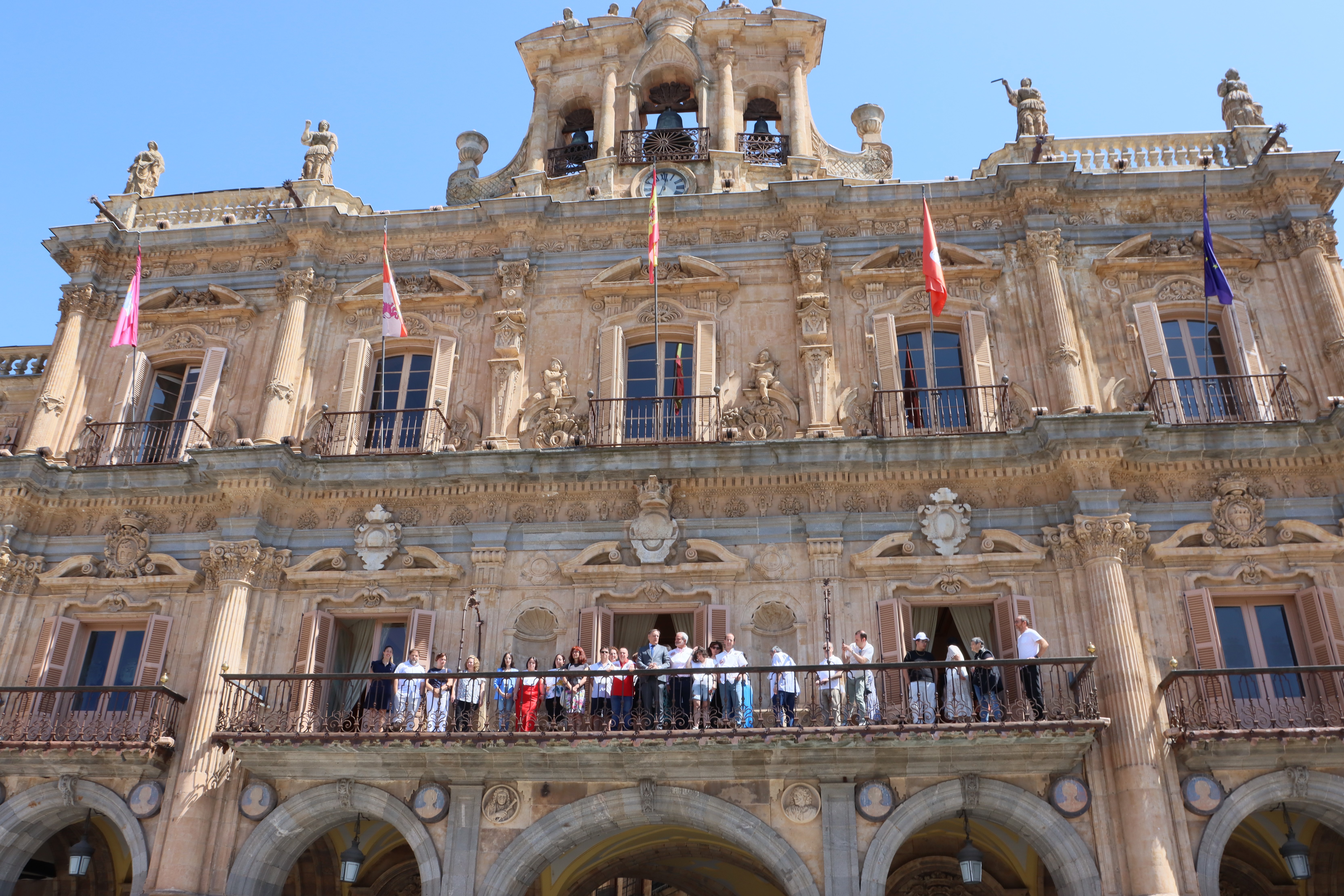 Un total de 11 estudiantes se gradúan en el Programa UniverUsal, impulsado por la Universidad de Salamanca, en colaboración con el Ayuntamiento