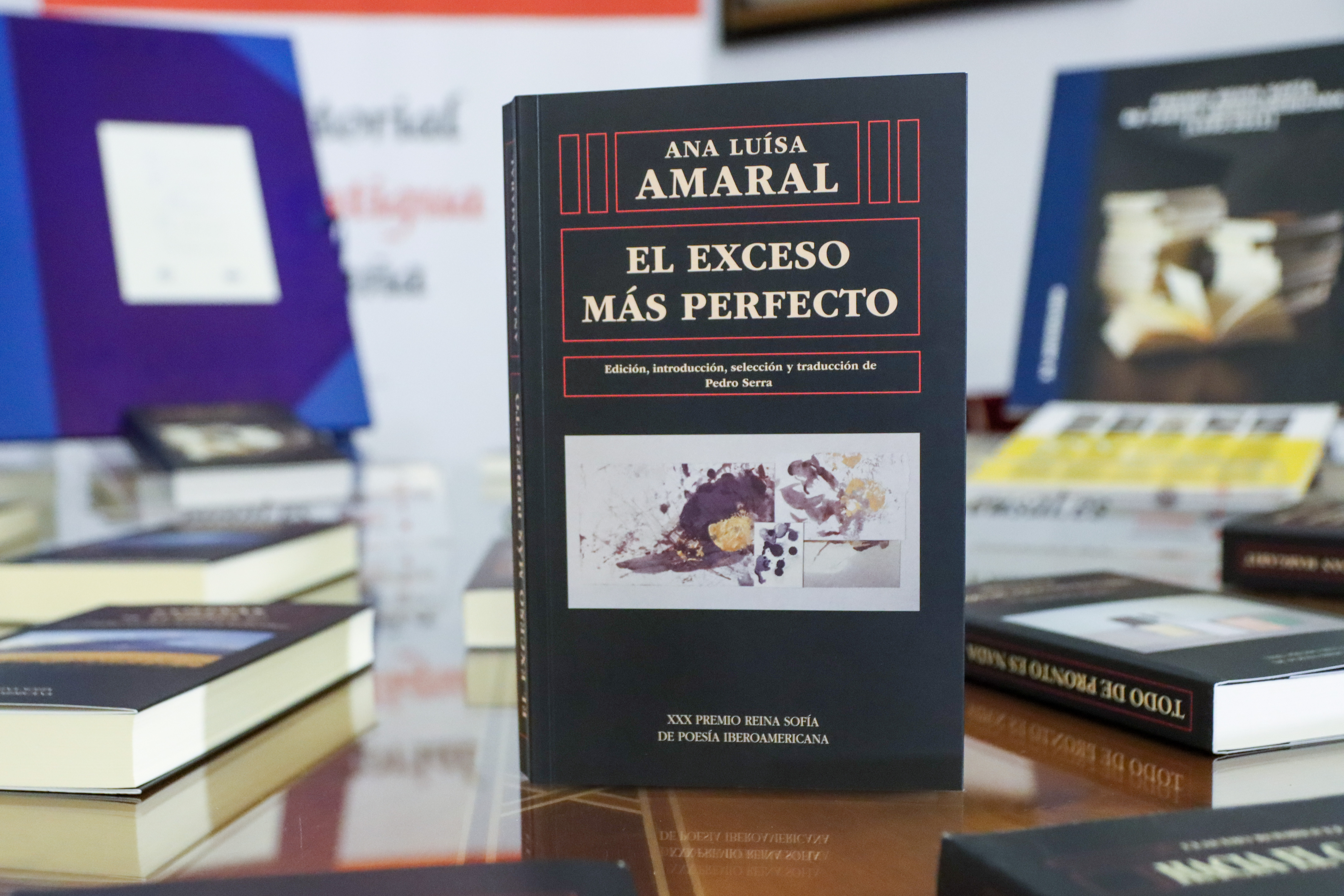 Ediciones USAL, galardonada en los XXV Premios Nacionales de Edición Universitaria a la ‘Mejor Traducción’ por la antología poética de Ana Luísa Amaral