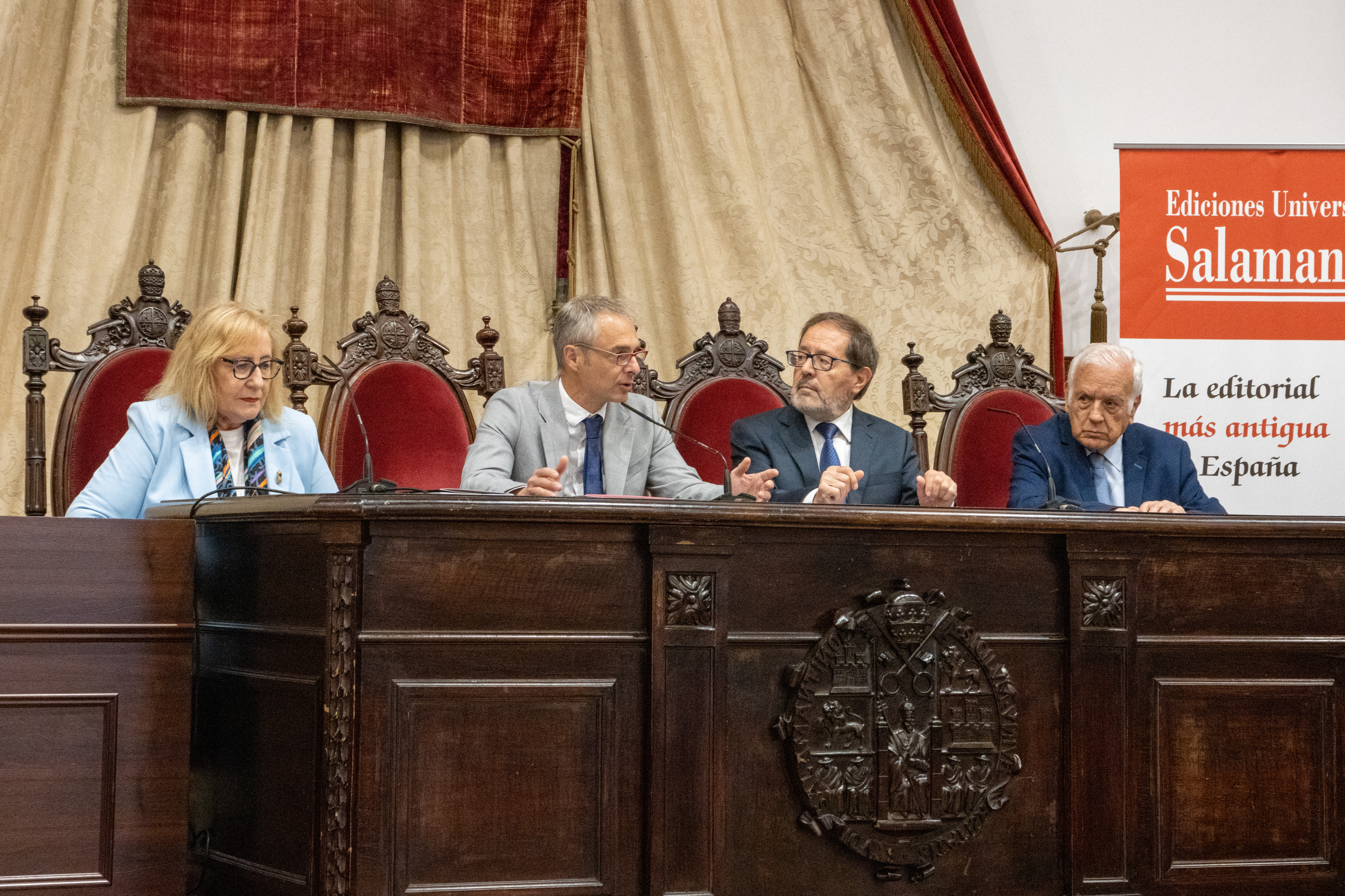 Ediciones Universidad de Salamanca publica el libro `Régimen Municipal Iberoamericano´, de Valentín Merino Estrada