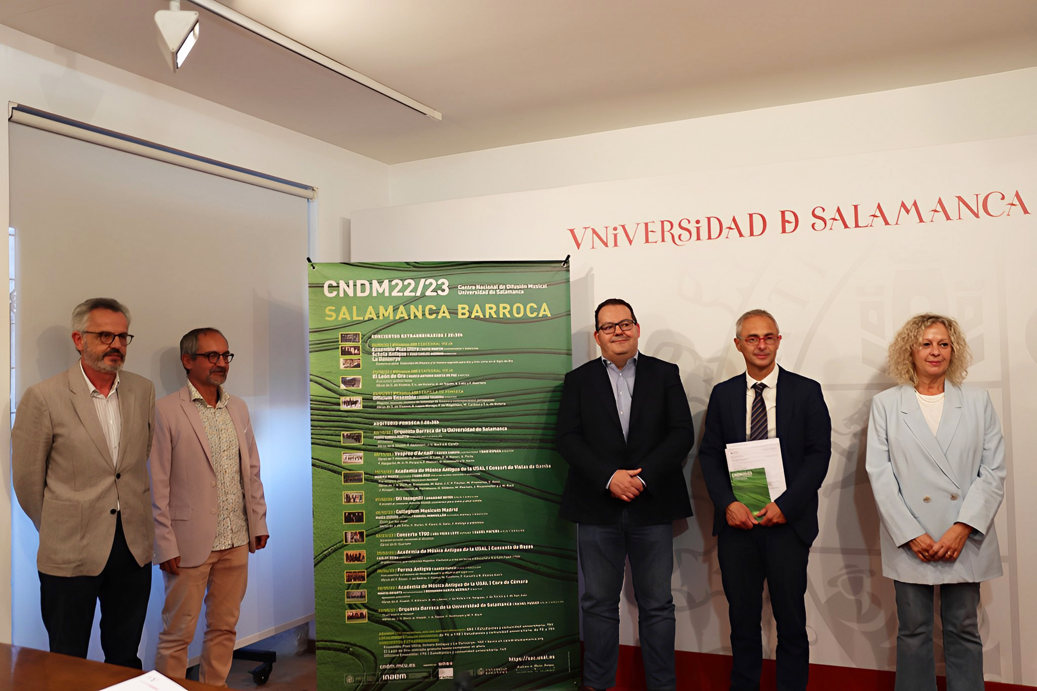 Autoridades en la conmemoración de la figura de Sebastián de Vivanco en la décima edición del ciclo Salamanca Barroca