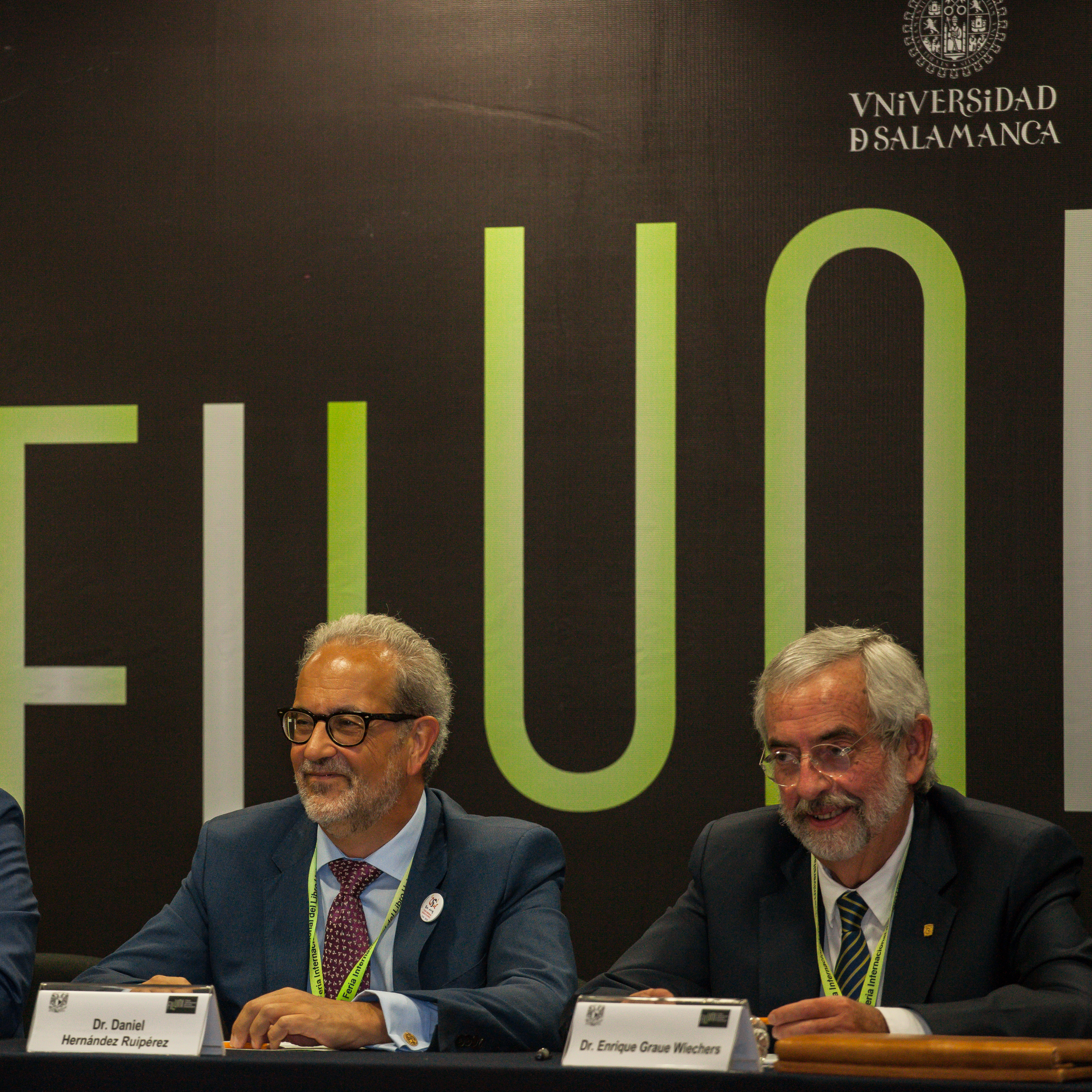 Los rectores Daniel Hernández Ruipérez y Enrique Grauer, durante la inauguración de FILUNI