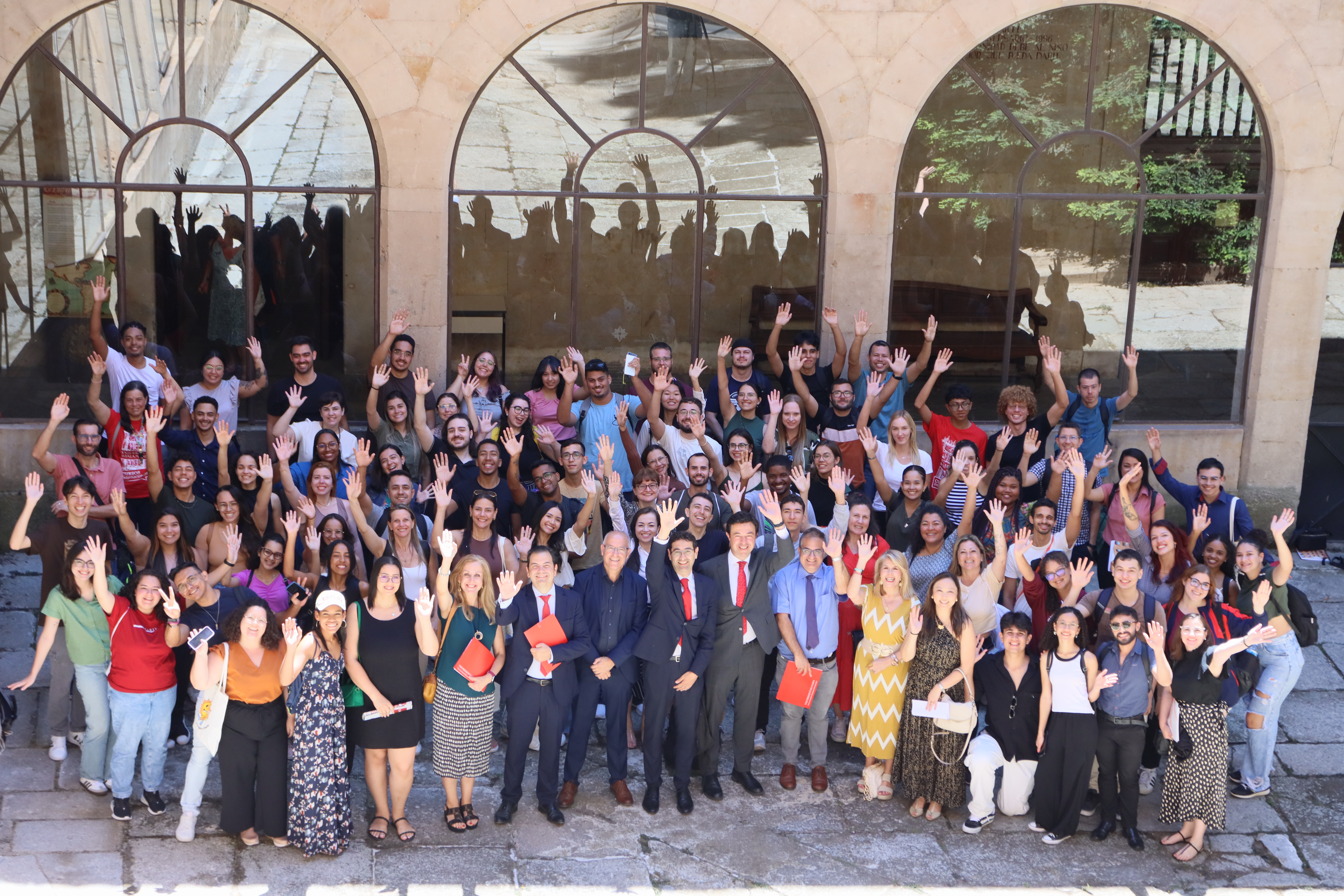 La Universidad de Salamanca da la bienvenida a los estudiantes brasileños del programa ‘Top España’