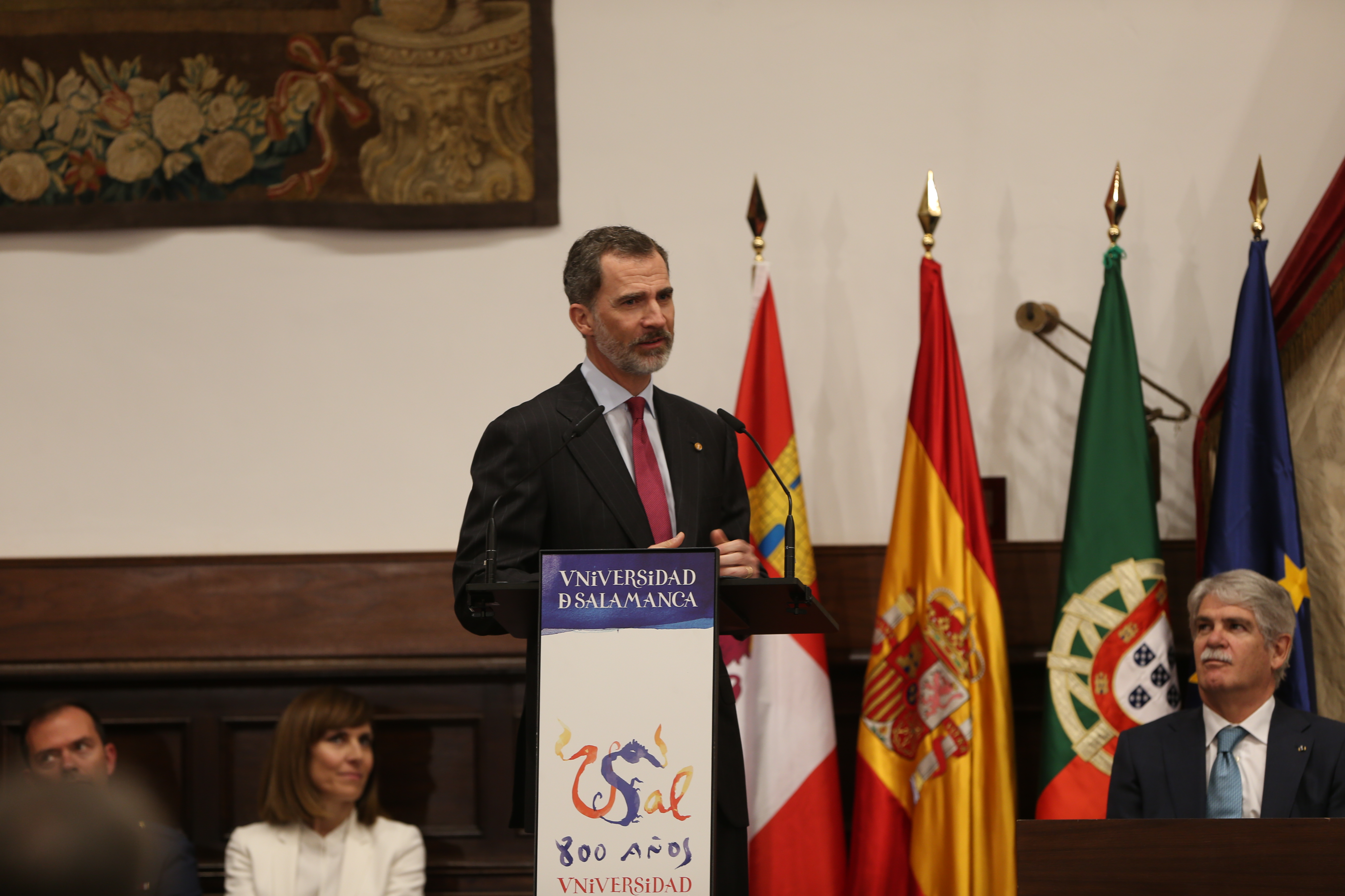 La República de Portugal condecora a la Universidad de Salamanca con la Orden de Santiago de la Espada en el marco de su VIII Centenario
