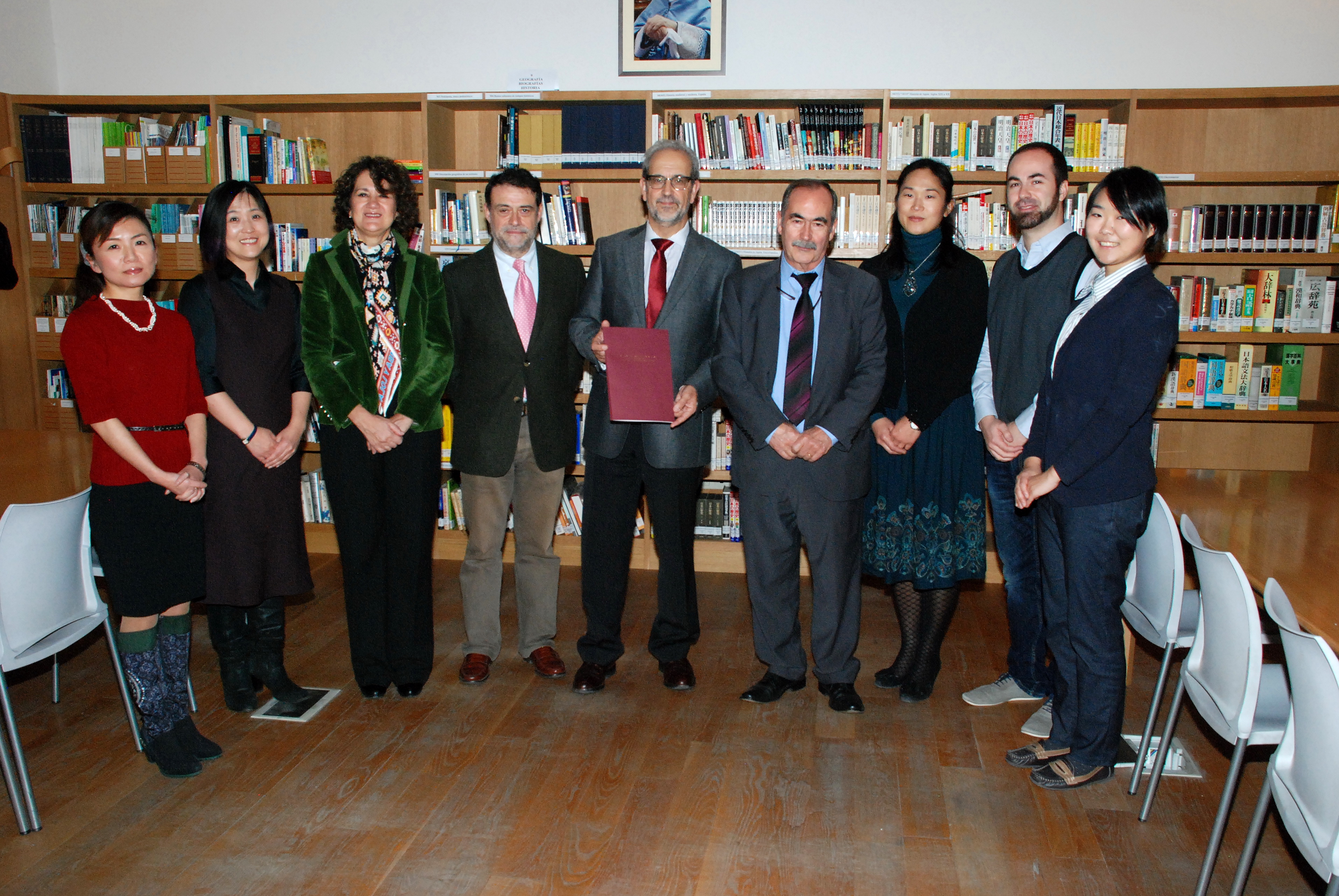 La Asociación Universidad de Salamanca en Japón selecciona 100 libros en español fundamentales para conocer el país asiático