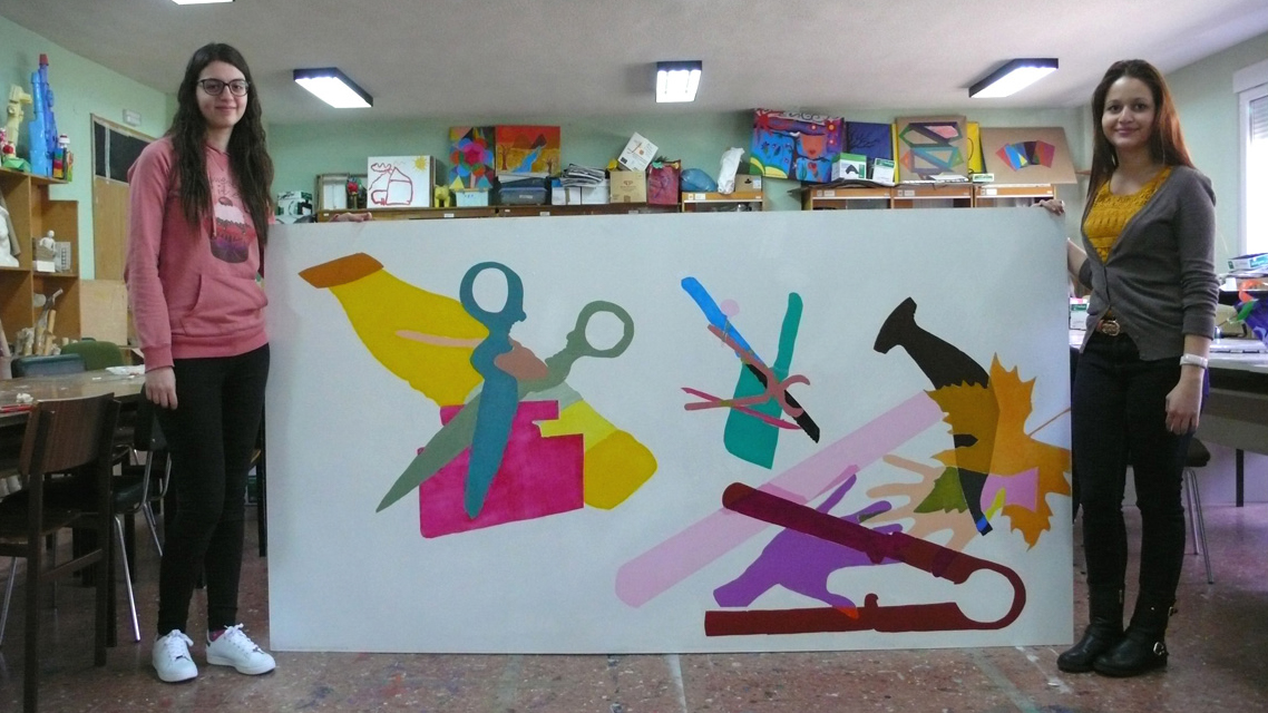 Alumnos de la E.U. de Educación y Turismo de Ávila realizan una intervención artística en la Fundación Pronisa