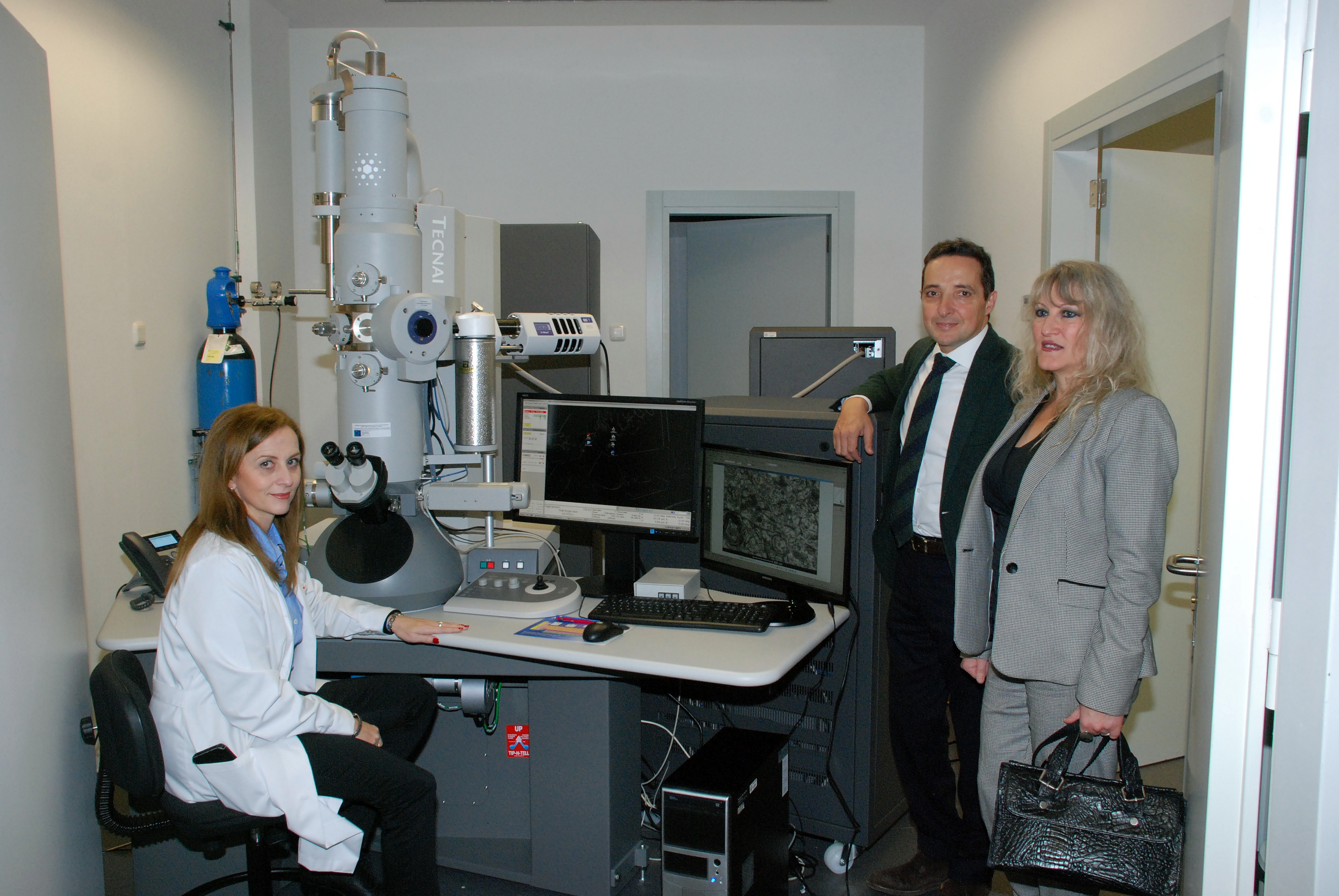 La Universidad de Salamanca presenta ‘Tecnai Spitit’, nuevo microscopio electrónico de transmisión para su comunidad investigadora con una inversión de 484.000 € 