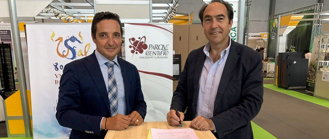 La empresa burgalesa de biotecnología Ficosterra se incorpora al Parque Científico de la Universidad de Salamanca