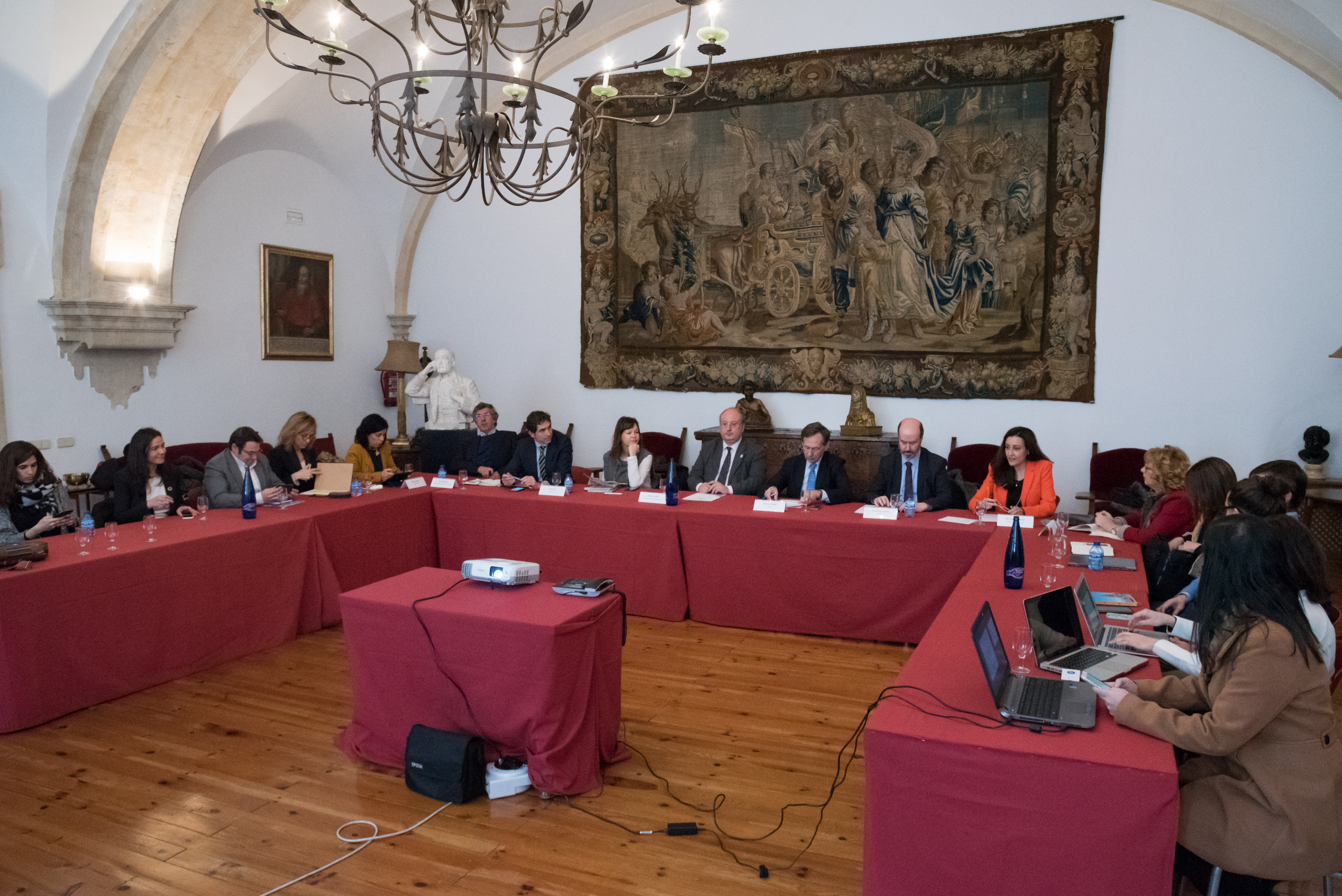 La Universidad acoge la constitución del Comité Asesor de la Conferencia Iberoamericana sobre Objetivos de Desarrollo Sostenible