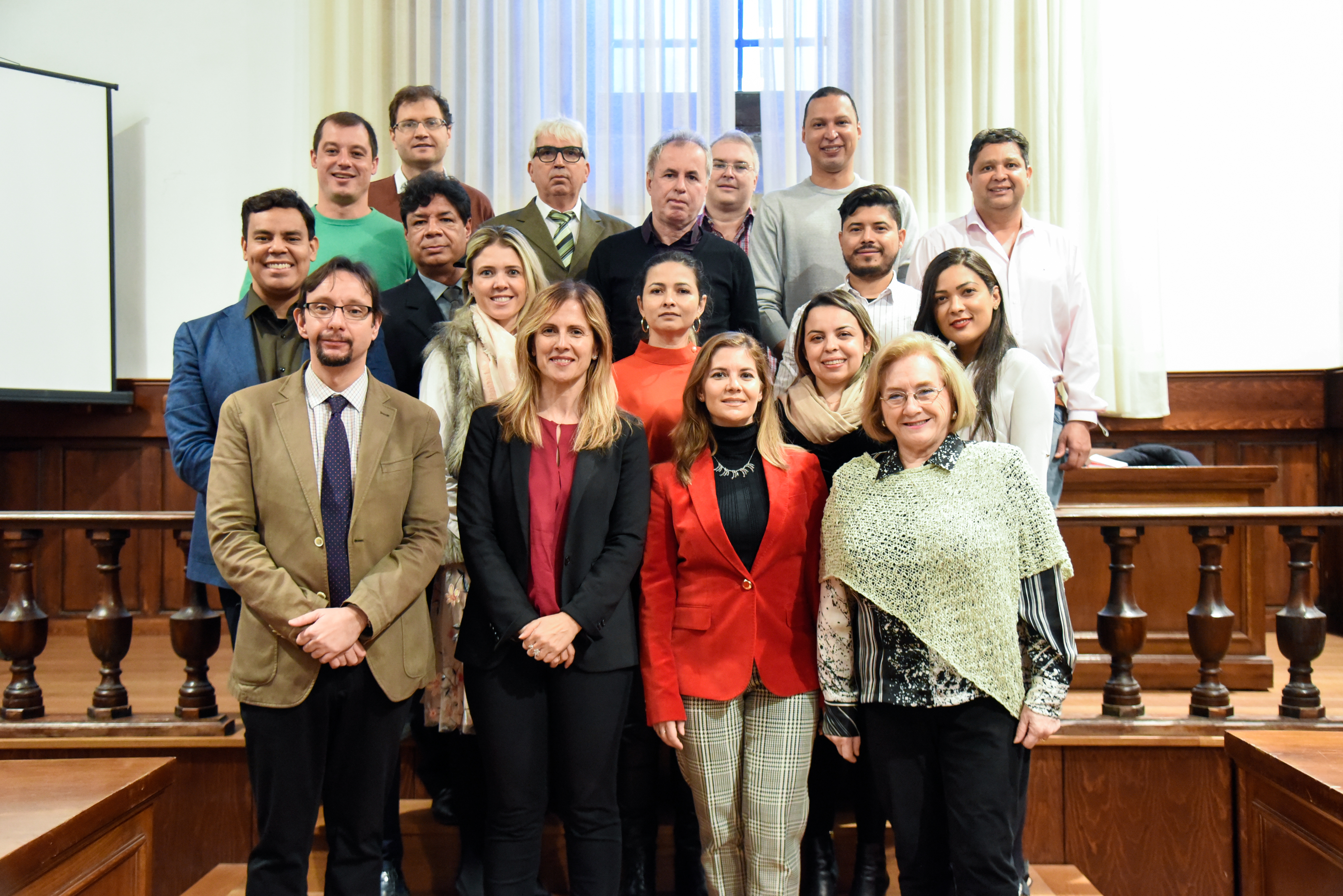 La Universidad de Salamanca forma a profesionales españoles y latinoamericanos a través de dos cursos de postgrado específicos en Derecho