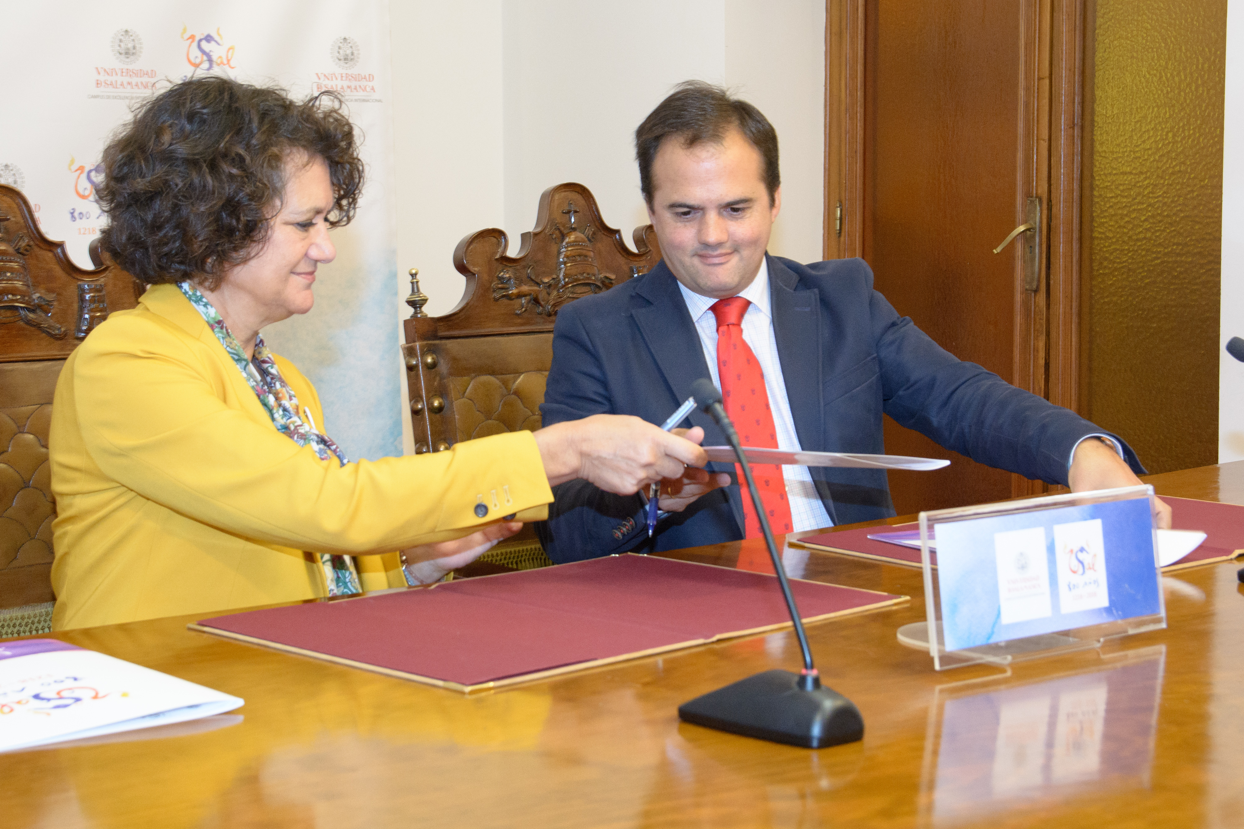 La Universidad de Salamanca promueve la salud dental entre la población infantil de la provincia