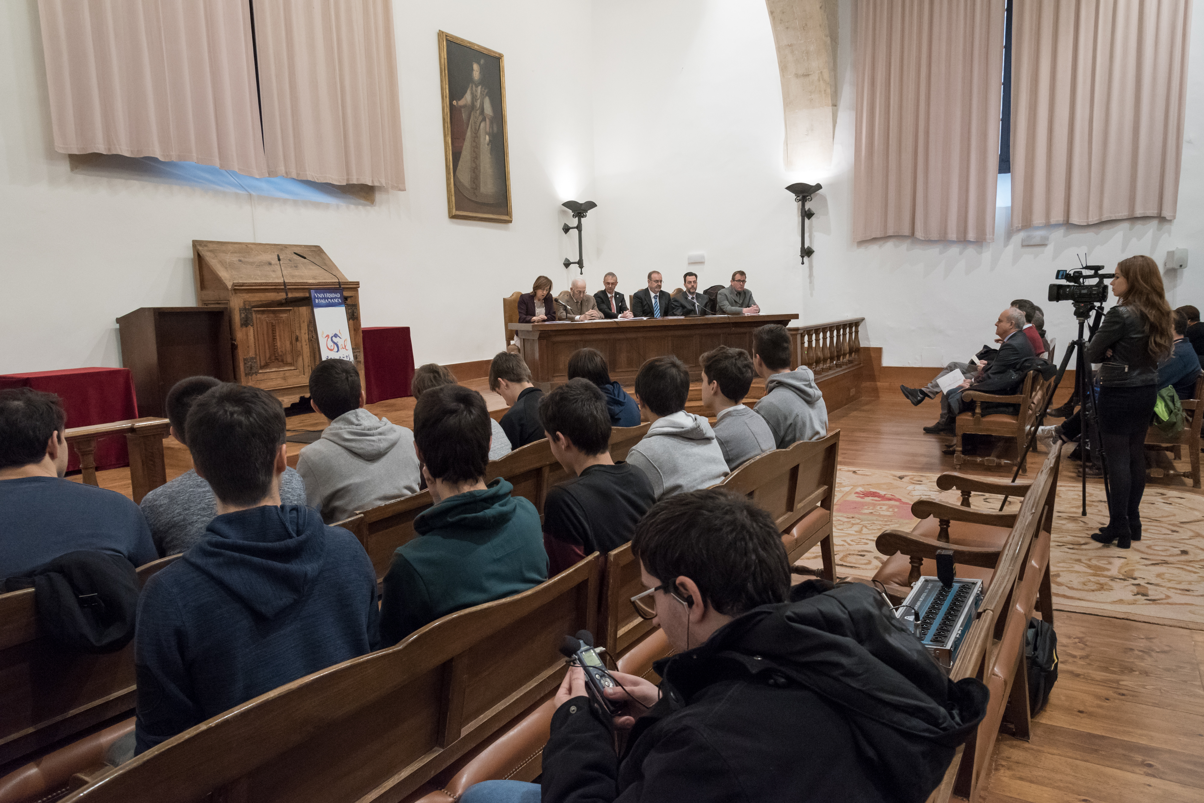 La Universidad de Salamanca acoge la final regional de las LIV Olimpiadas Matemáticas y la entrega de diplomas a los finalistas