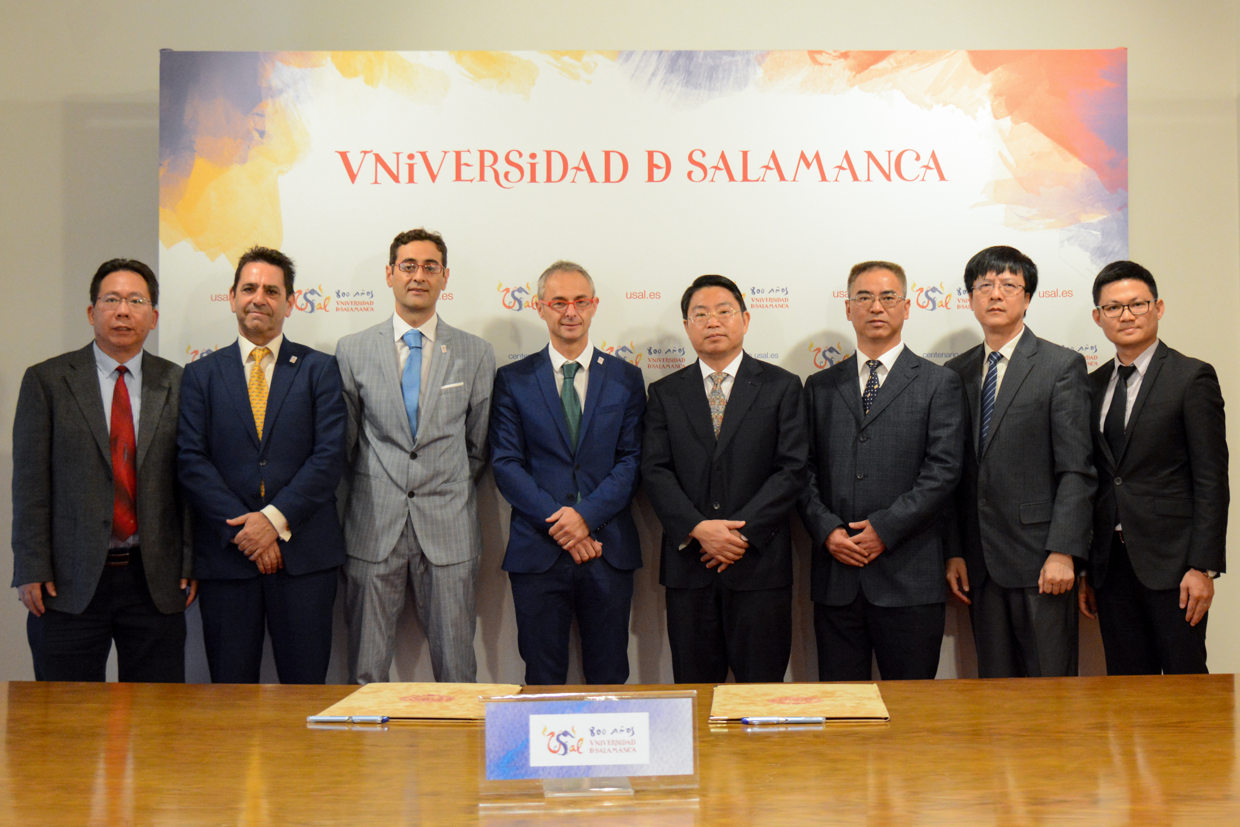 Las Universidades de Salamanca y Shaoguan firman un convenio de colaboración para acercar el aprendizaje del español en la USAL a los alumnos chinos