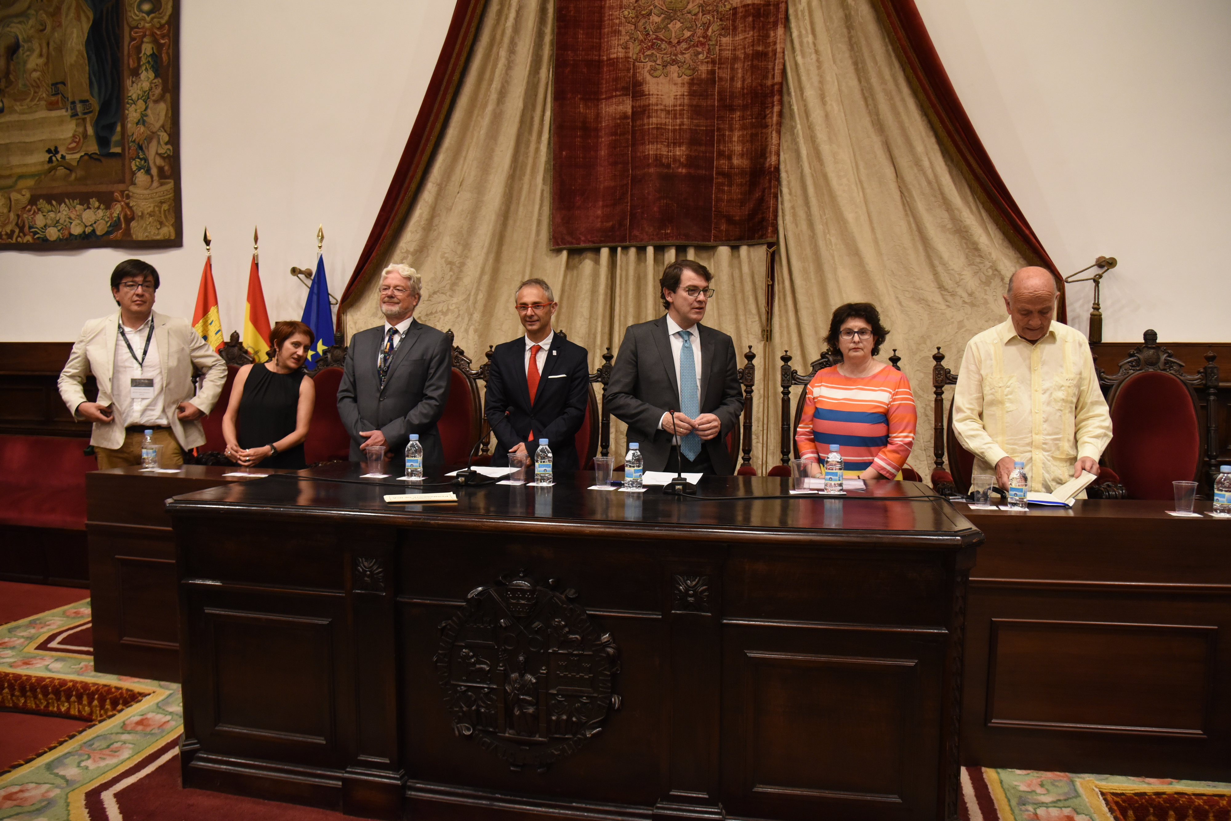 El rector apela al vínculo entre América Latina y la Universidad de Salamanca, “donde se defiende la democracia y los derechos”, al inaugurar el Congreso ICA 