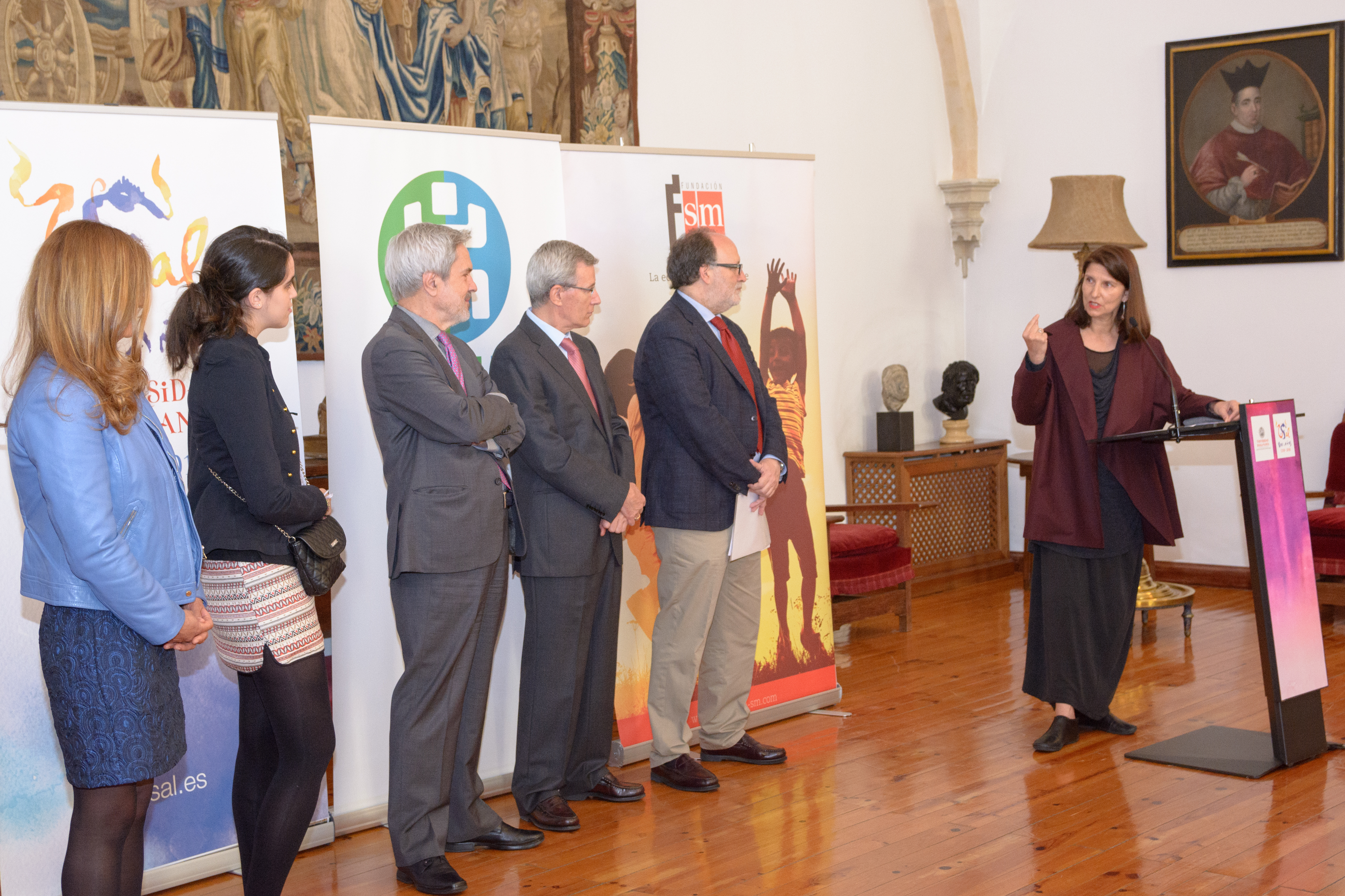 La Universidad de Salamanca acoge la entrega del premio a la ganadora española del concurso de Blogs ‘¿Qué estás leyendo?’