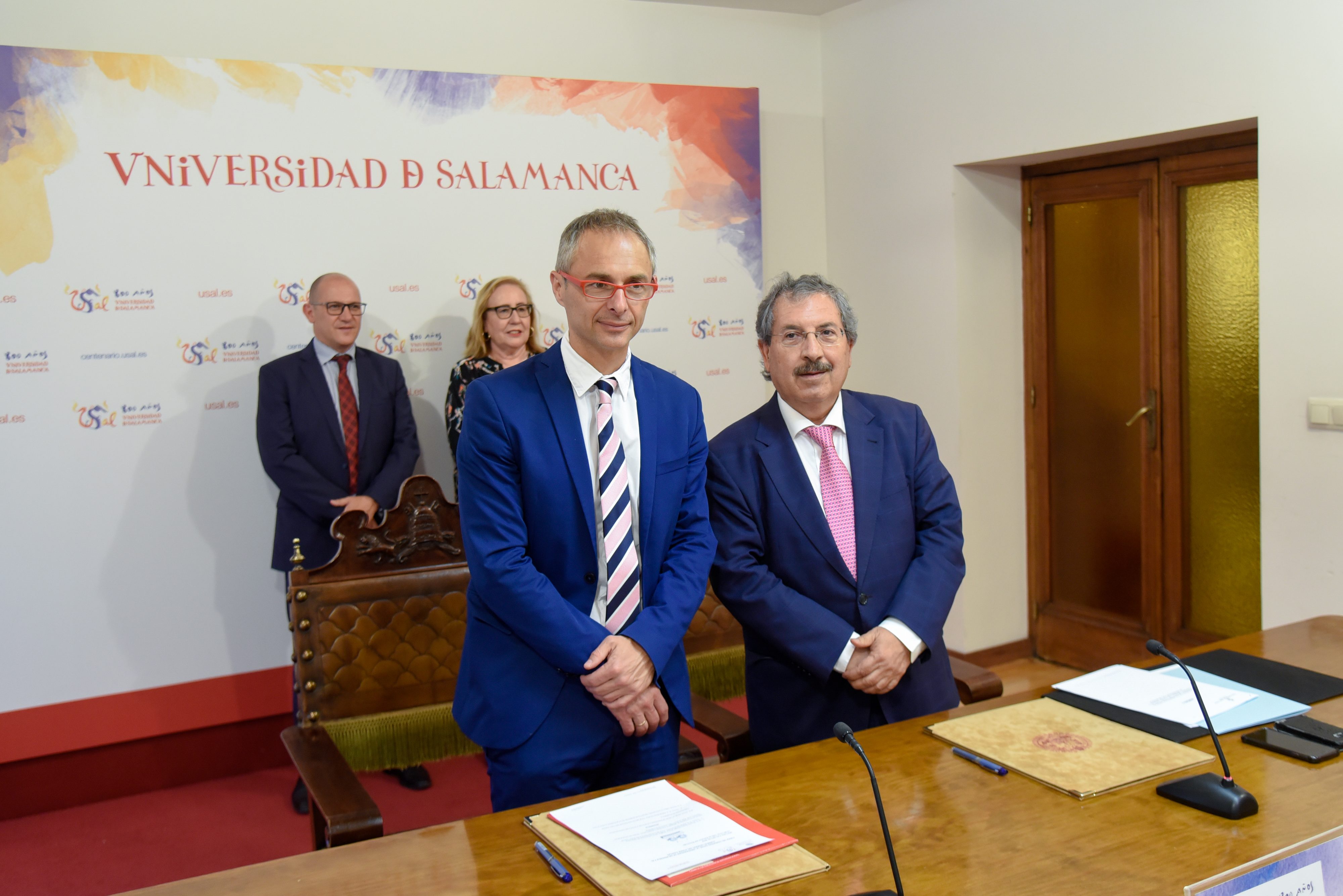 Universidad de Salamanca y el Consejo General del Poder Judicial firman un convenio para impulsar la investigación y la docencia