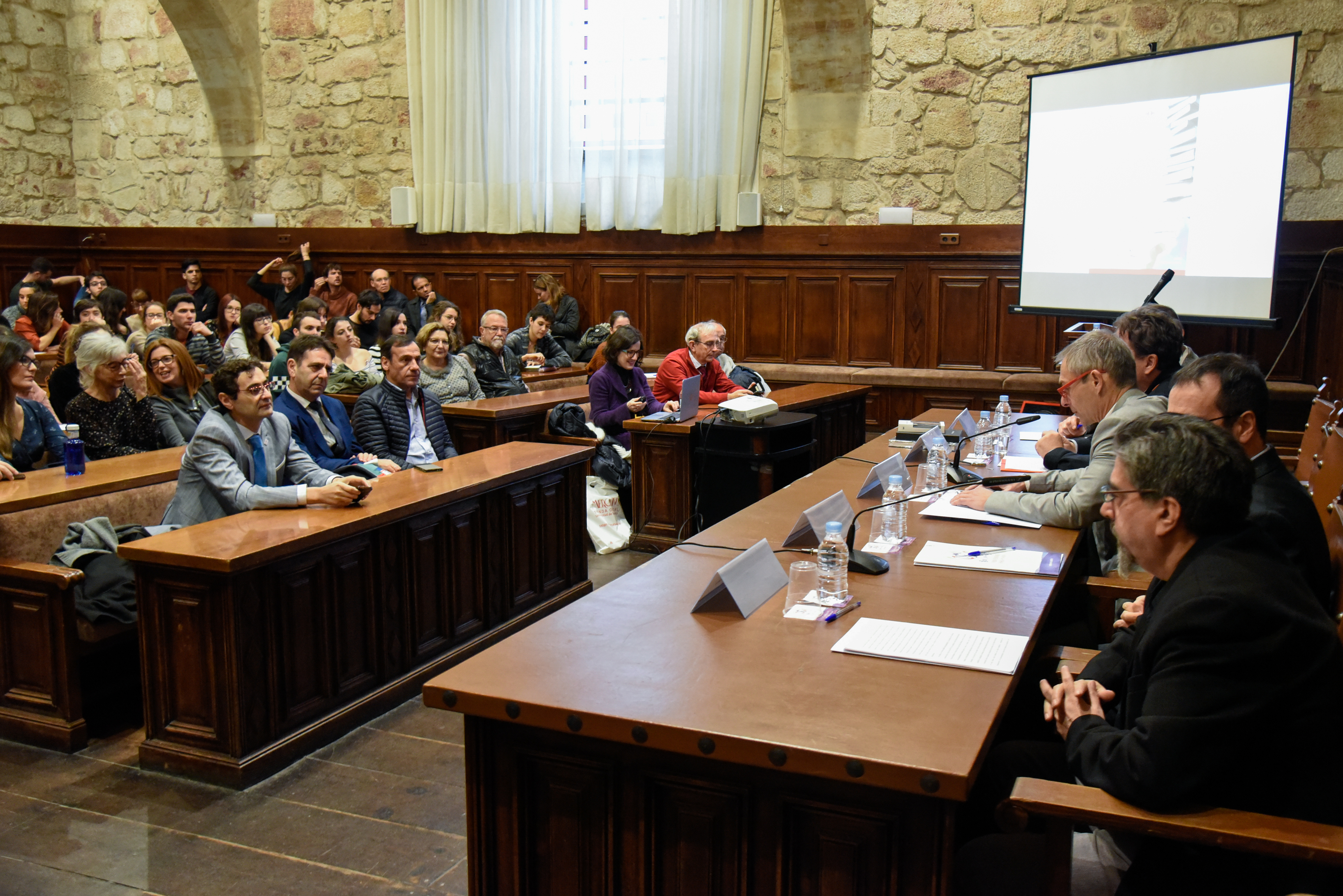 RUEDA DE PRENSA: El director del Instituto Cervantes, Luis García Montero, imparte una conferencia titulada ‘Las humanidades: una forma de compromiso’