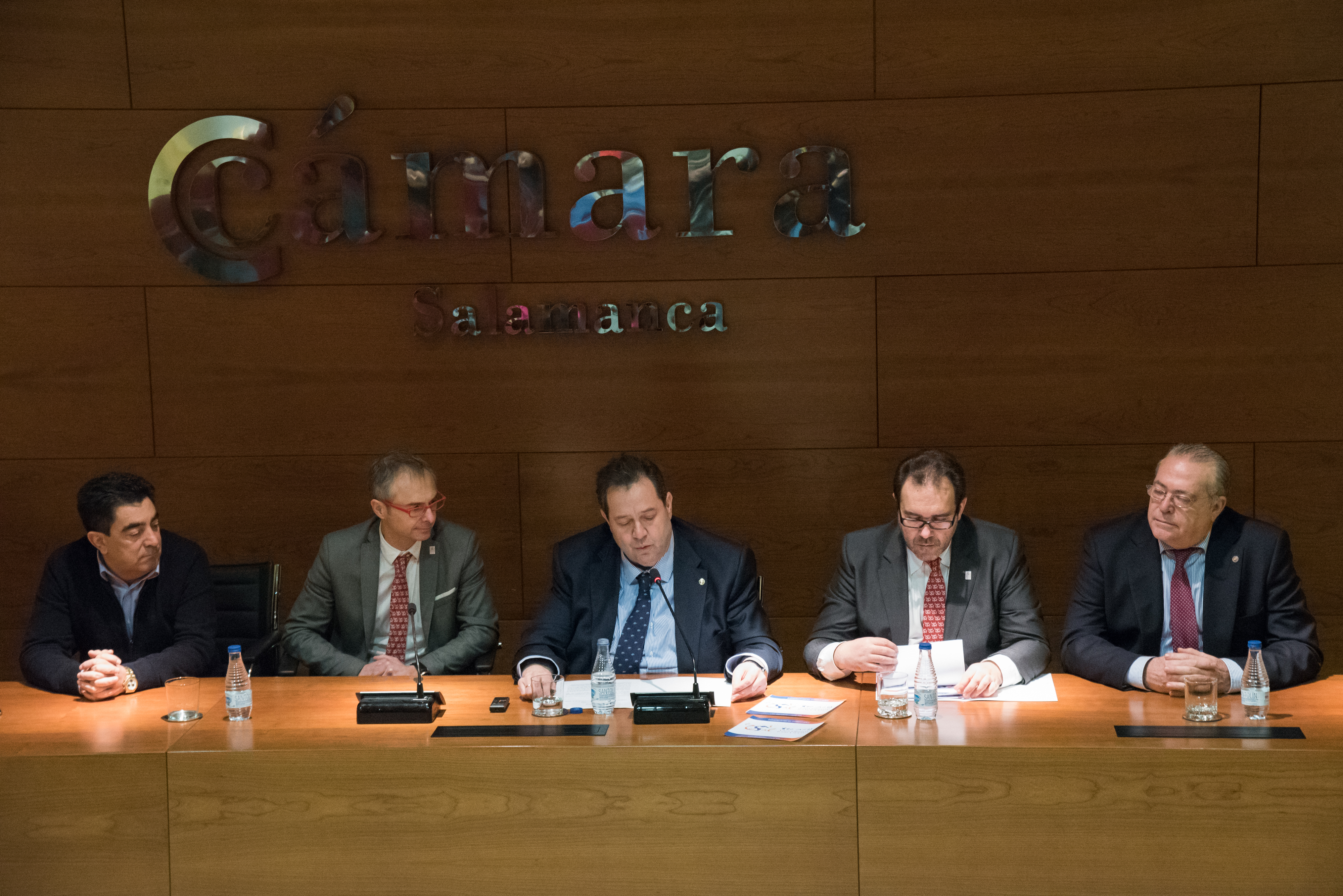 La Universidad de Salamanca y la Cámara de Comercio promueven la colaboración en el marco del VIII Centenario