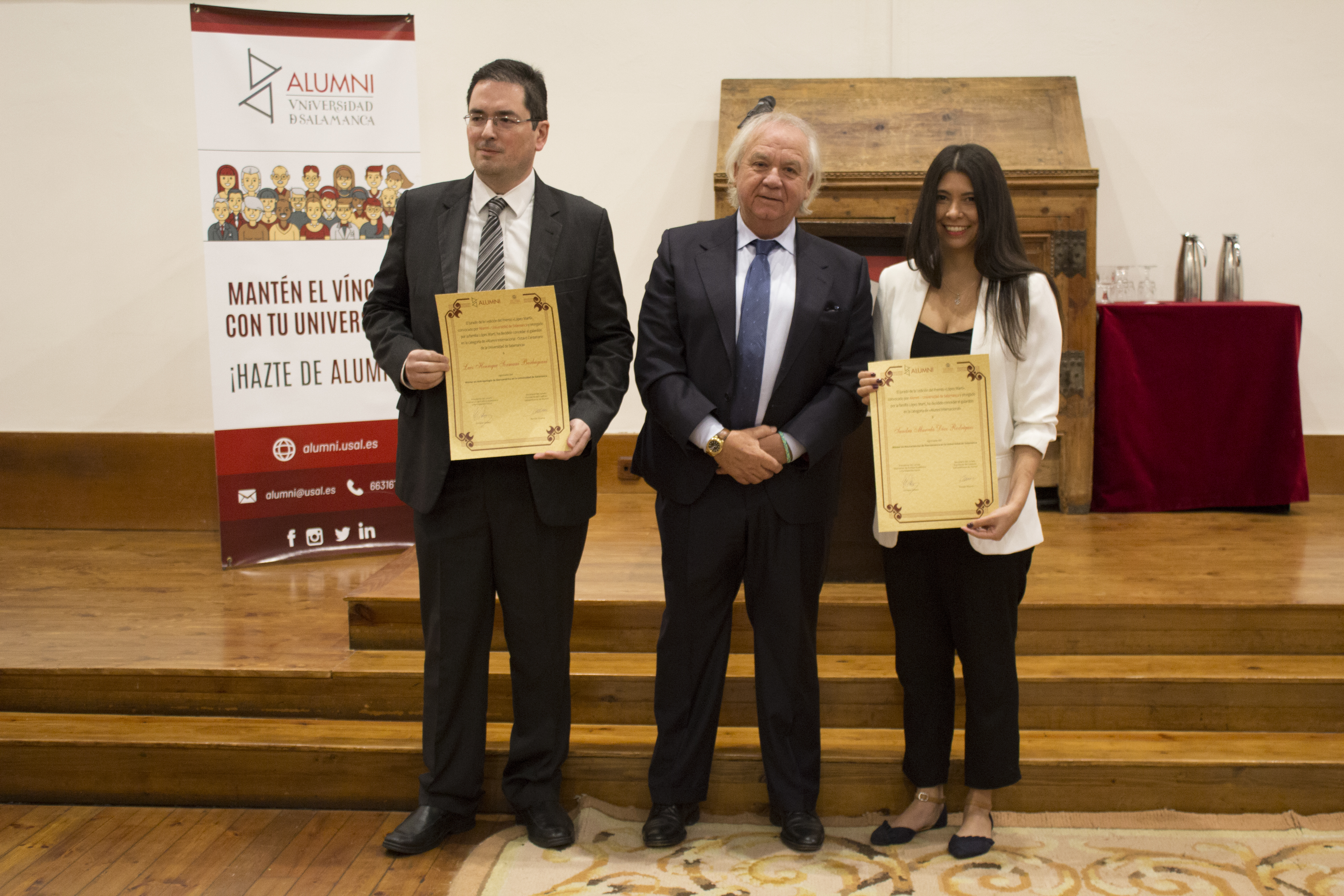 Alumni-Universidad de Salamanca entrega los premios ‘Profesor Garmendia’, ‘José Manuel Gómez Pérez’ y ‘López Martí’