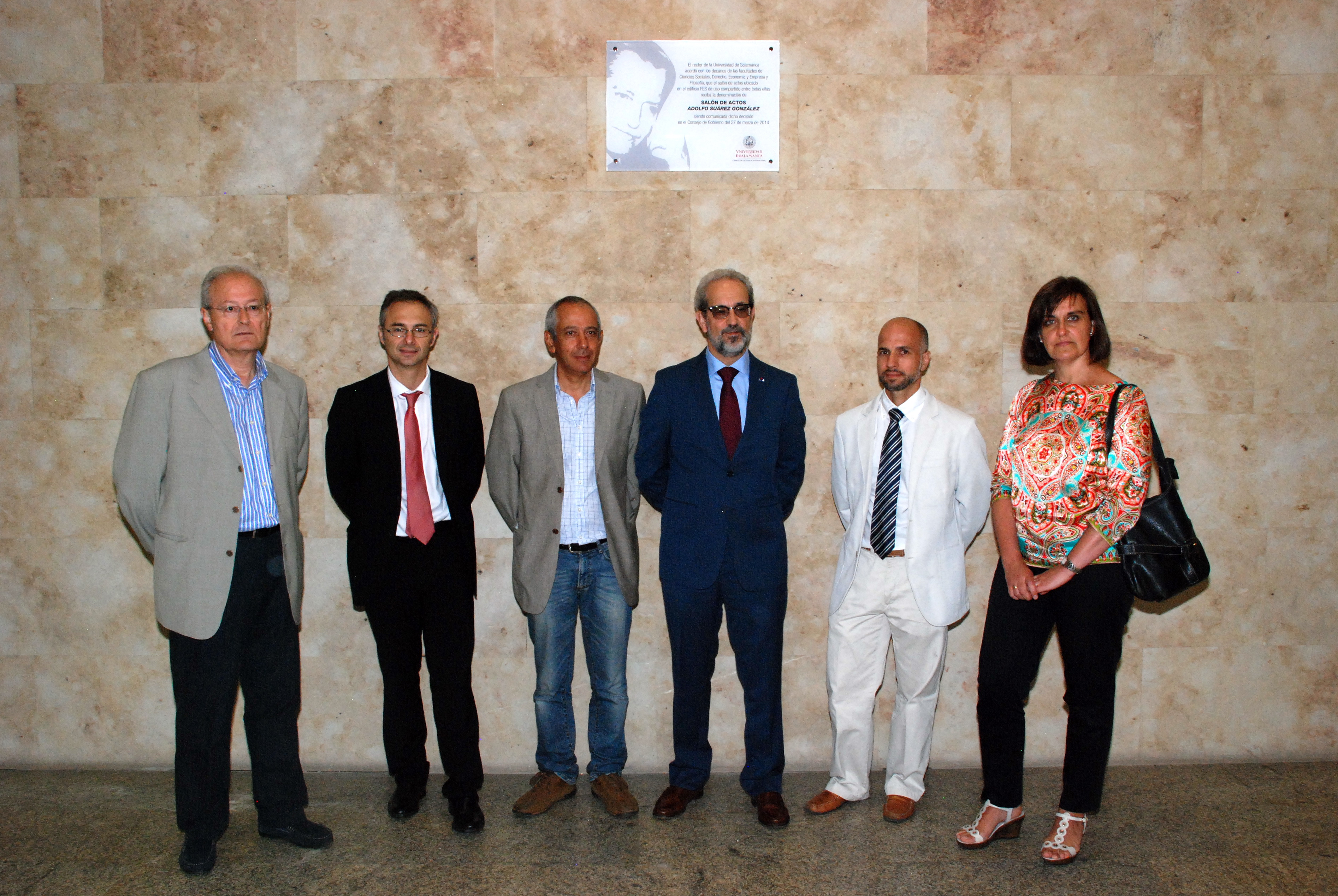 El salón de actos del edificio FES recibe el nombre de Adolfo Suárez, en recuerdo del expresidente del Gobierno y antiguo alumno de la Universidad de Salamanca