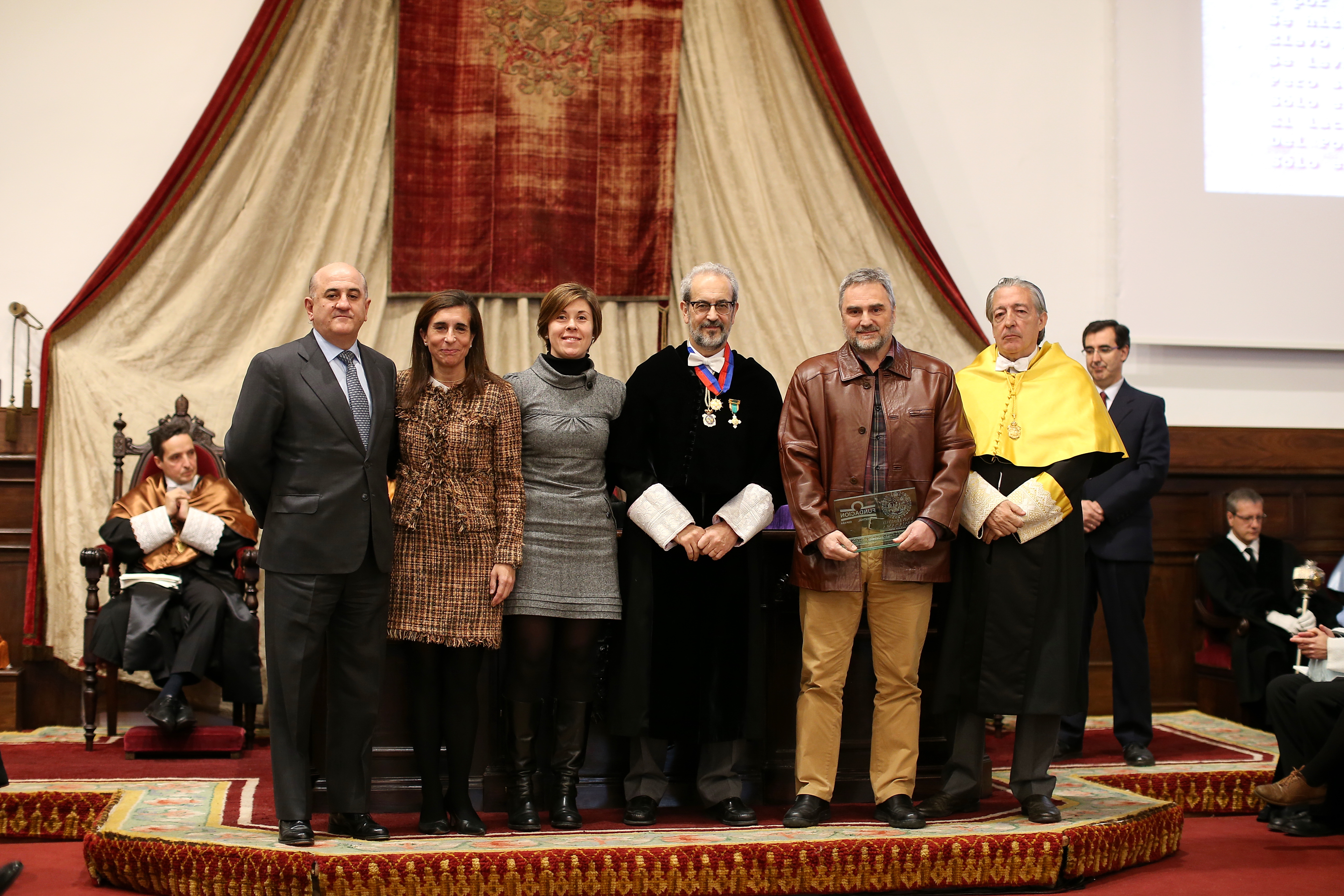La Universidad de Salamanca celebra la sesión académica de la festividad de Santo Tomás de Aquino con la investidura de 17 nuevos doctores y la entrega de premios universitarios
