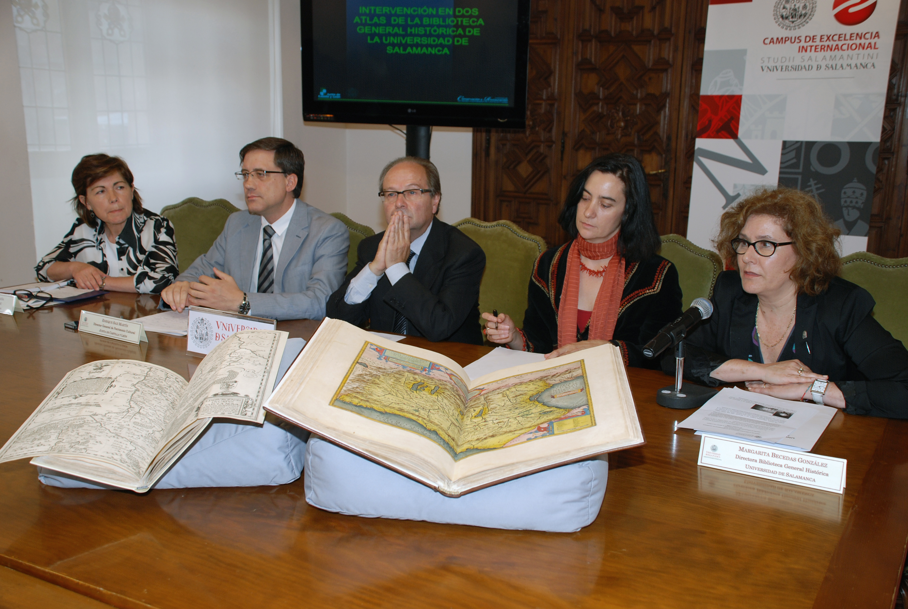 El Centro de Conservación y Restauración de Bienes Culturales de Castilla y León restaura dos atlas del siglo XVII