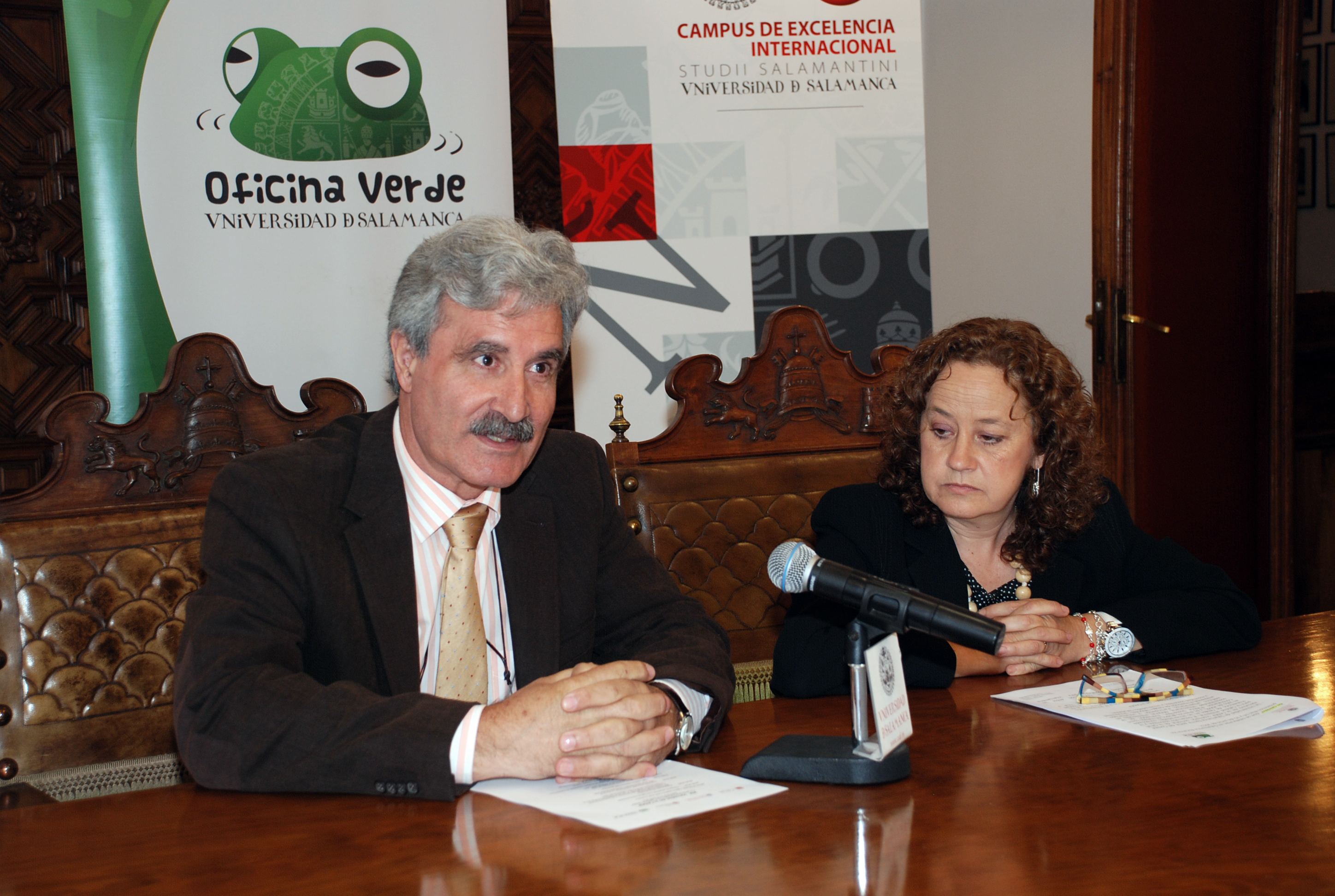 Presentación de la reunión de la comisión sectorial de calidad ambiental de la CRUE en la Universidad de Salamanca