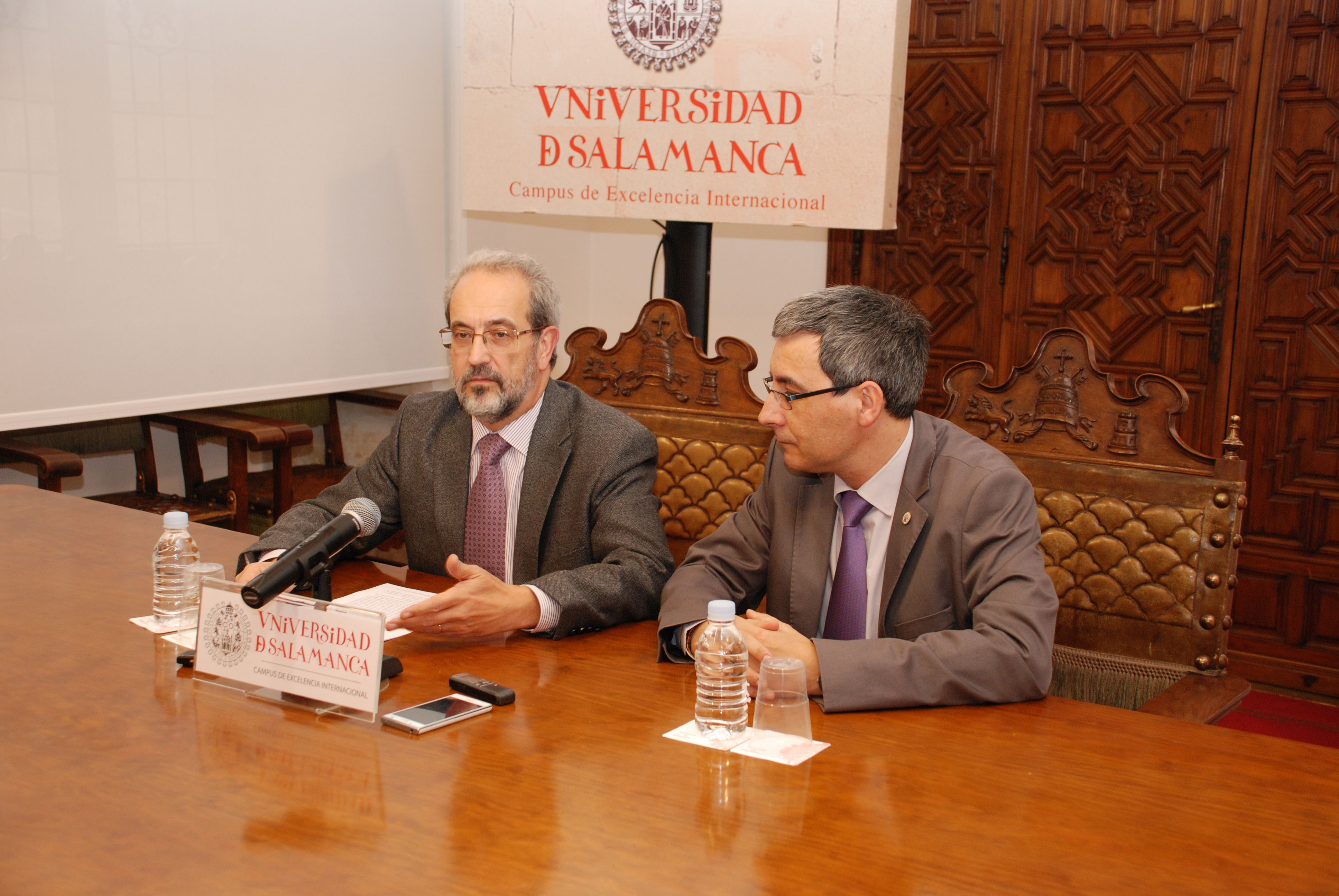 El rector, Daniel Hernández Ruipérez, informa sobre el borrador del decreto de ordenación de enseñanzas de grado y másteres de Castilla y León