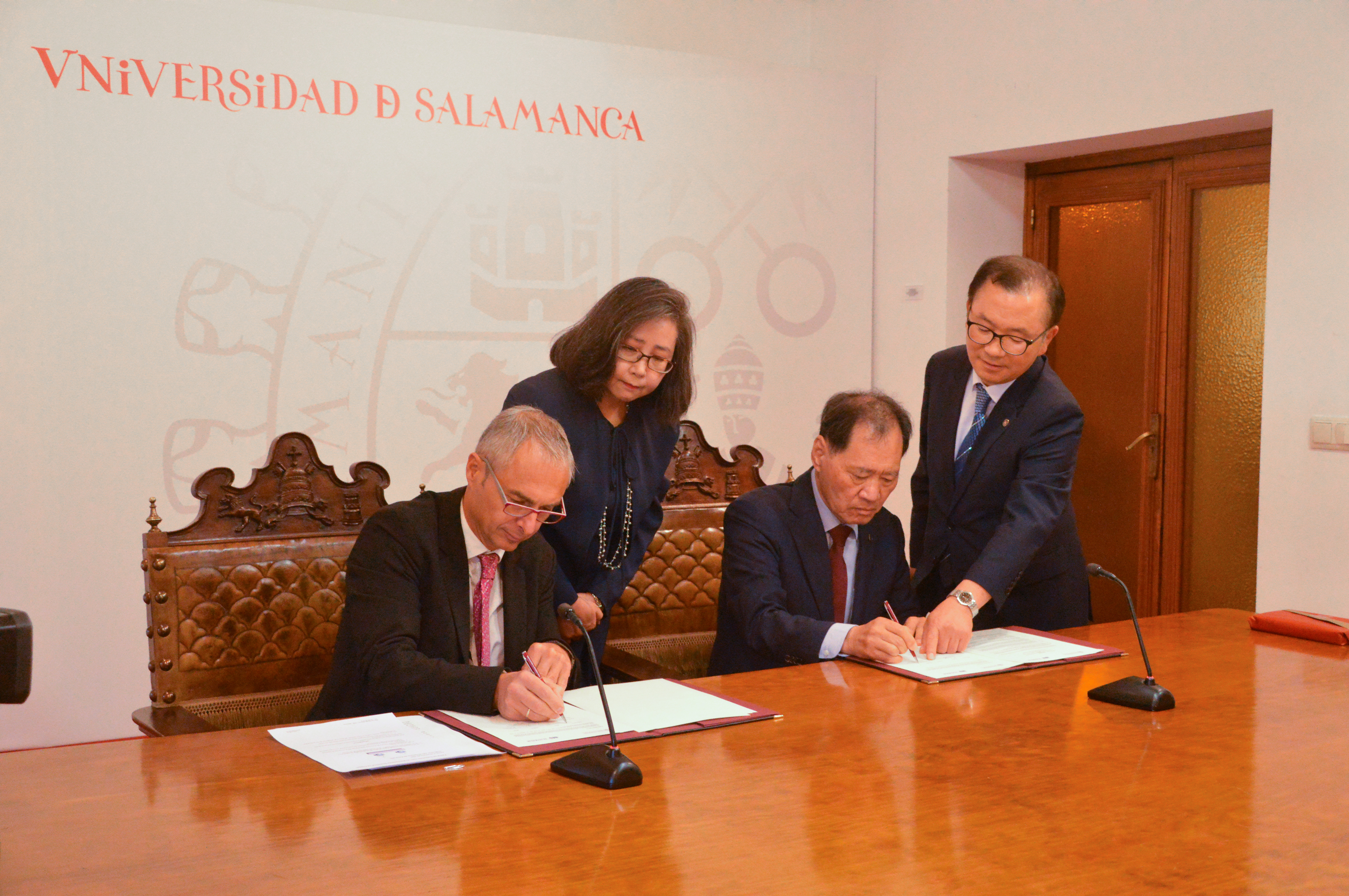 Las universidades de Salamanca y Dankook impulsan los estudios del Máster en Estudios Avanzados de Lenguas, Literaturas y Culturas de Asia Oriental/Estudios Coreanos 